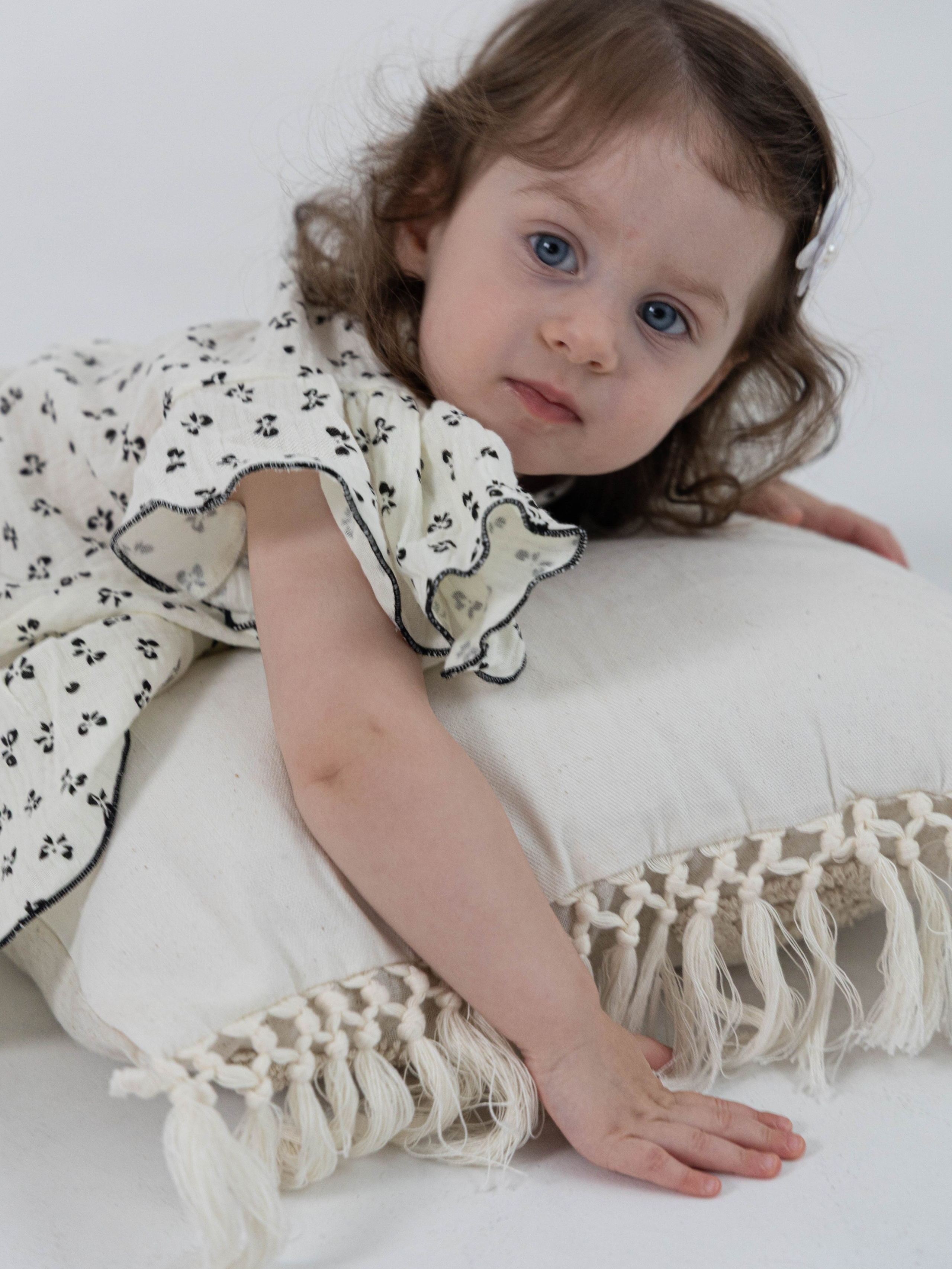 Детские платья. Фотограф для маркетплейсов, фотоуслуги в Жуковском Татьяна Марсуверских