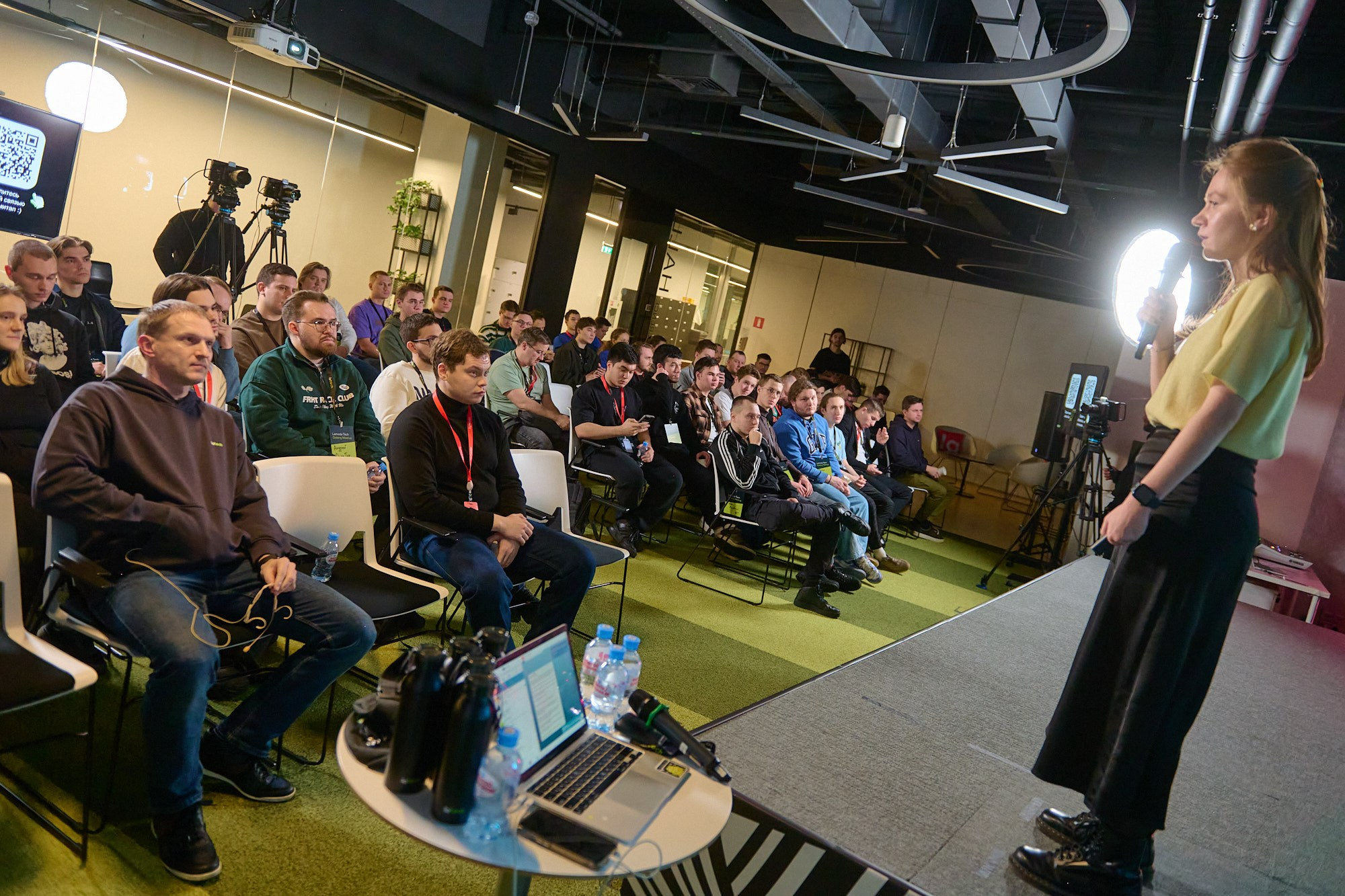 GoLang митап в Lamoda. Репортажный фотограф в Москве Вадим Францев