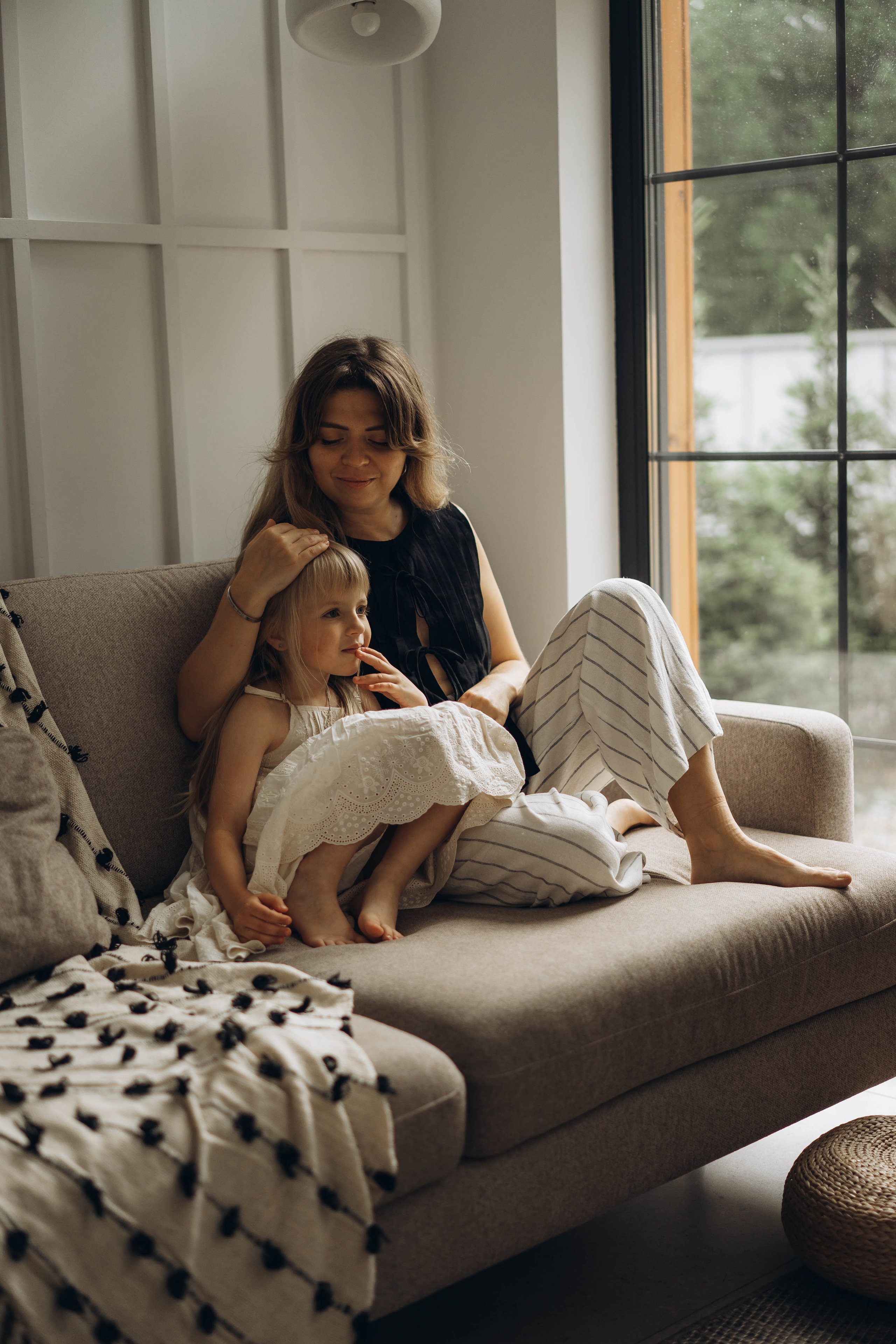 Фотосессия домашняя мама и дочка. Фотограф Екатеринбург Кокшарова Александра