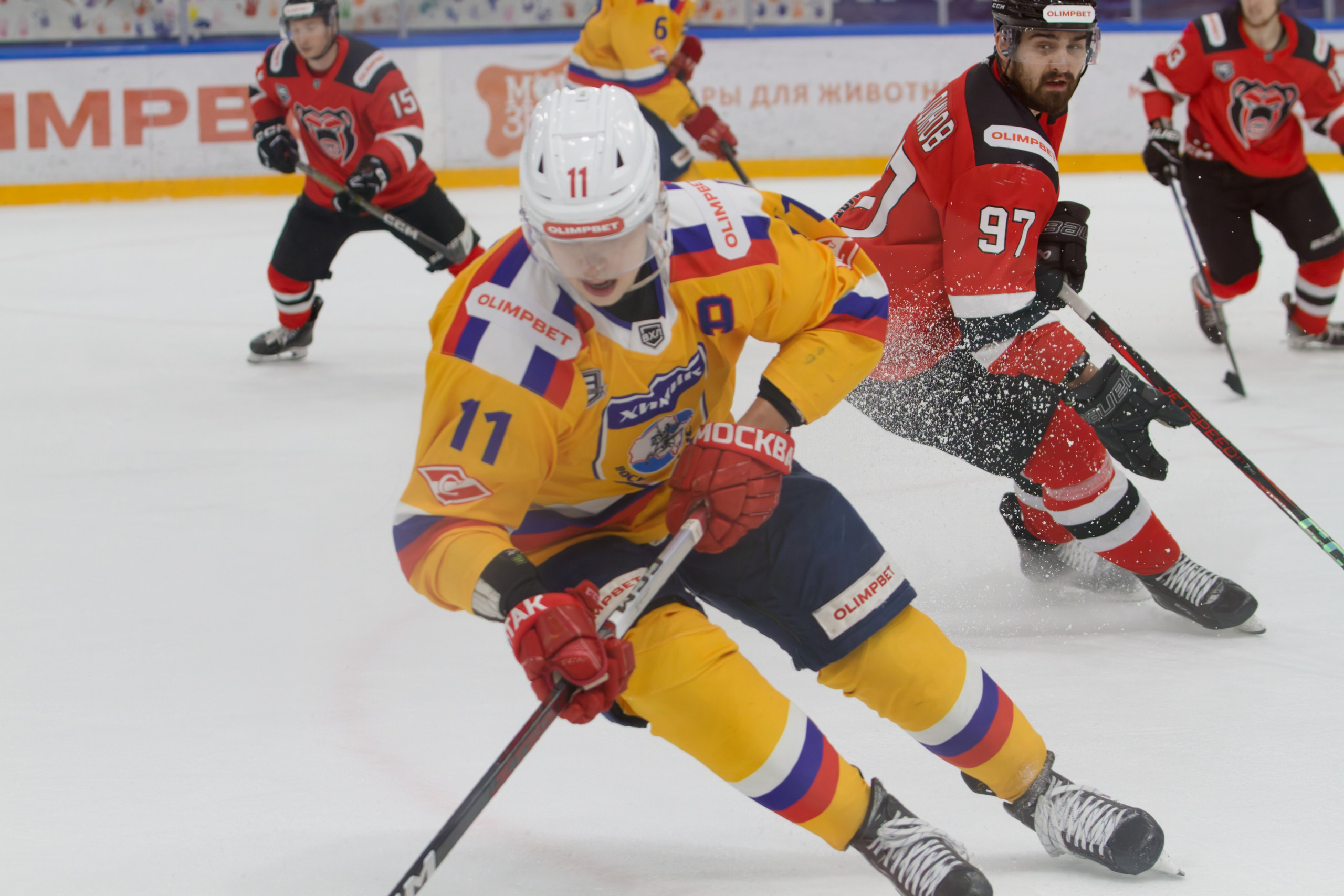 Хоккей. Молот-Химик 12.02.2025. Репортажный и спортивный фотограф в г. Пермь Зильберг Павел
