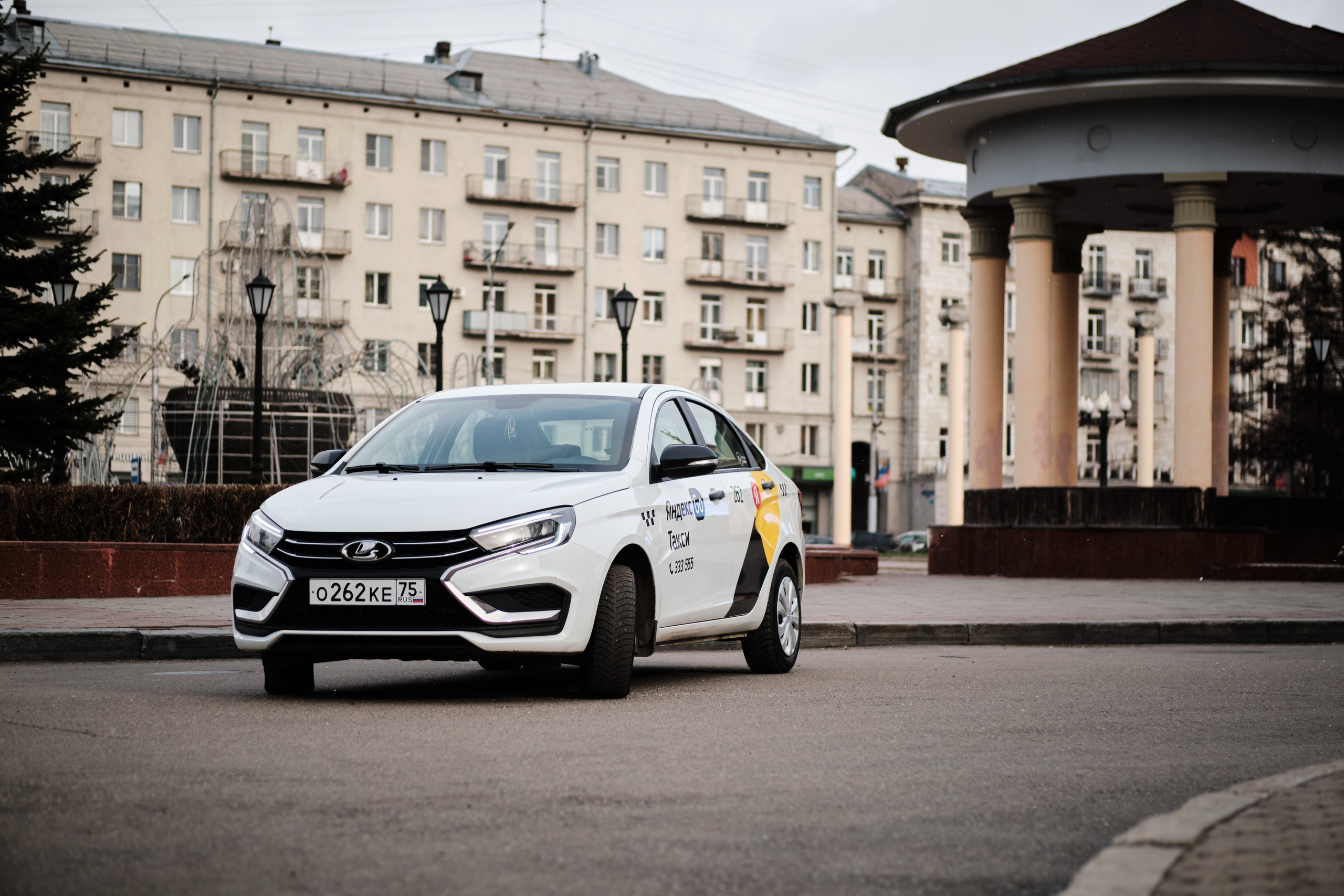 Новый автопарк Яндекс такси в Новокузнецке. Свадебный и семейный фотограф в Новокузнецке Иван Иванов