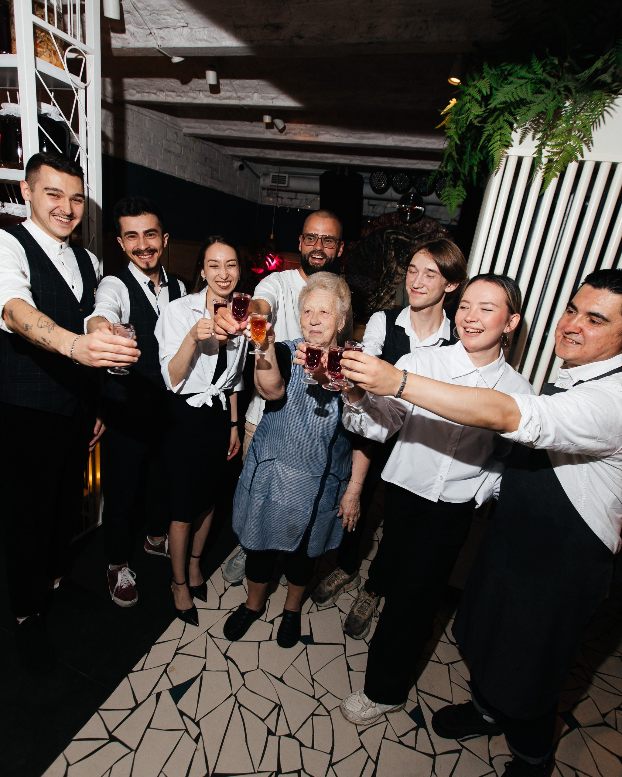 День рождения «Центральная рюмочная». Фотограф Артем Давыдов