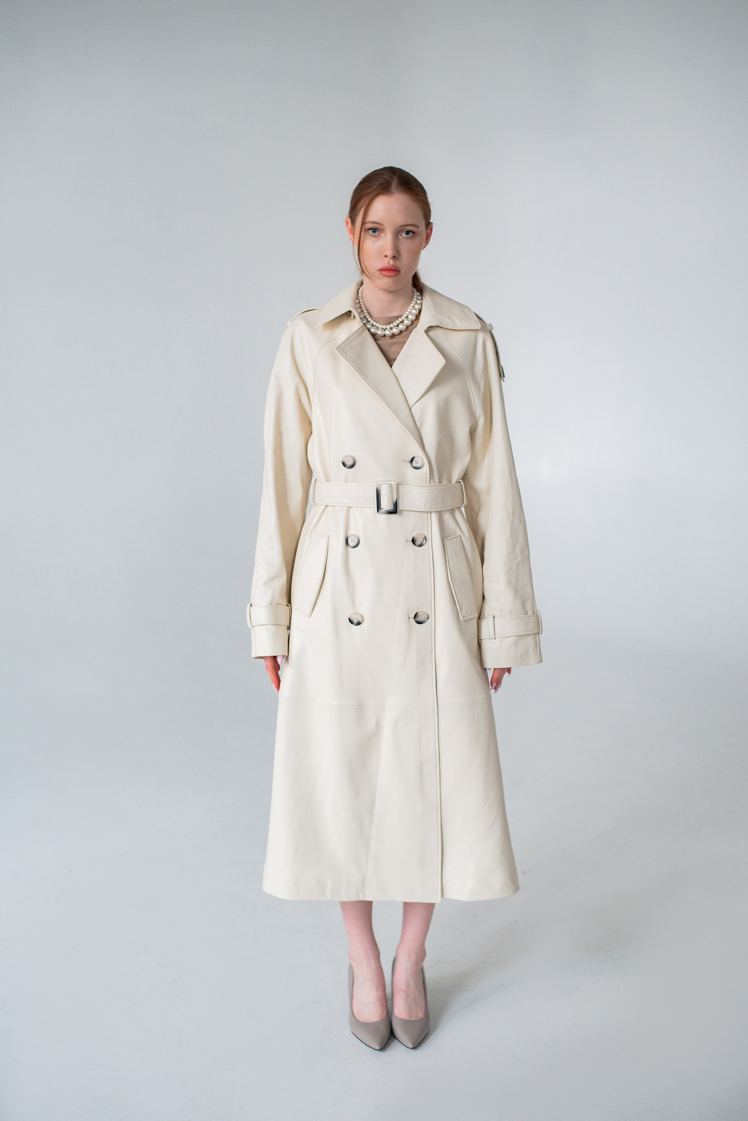 Пальто (фон). Контент фотограф в Москве Лихачева Ксения