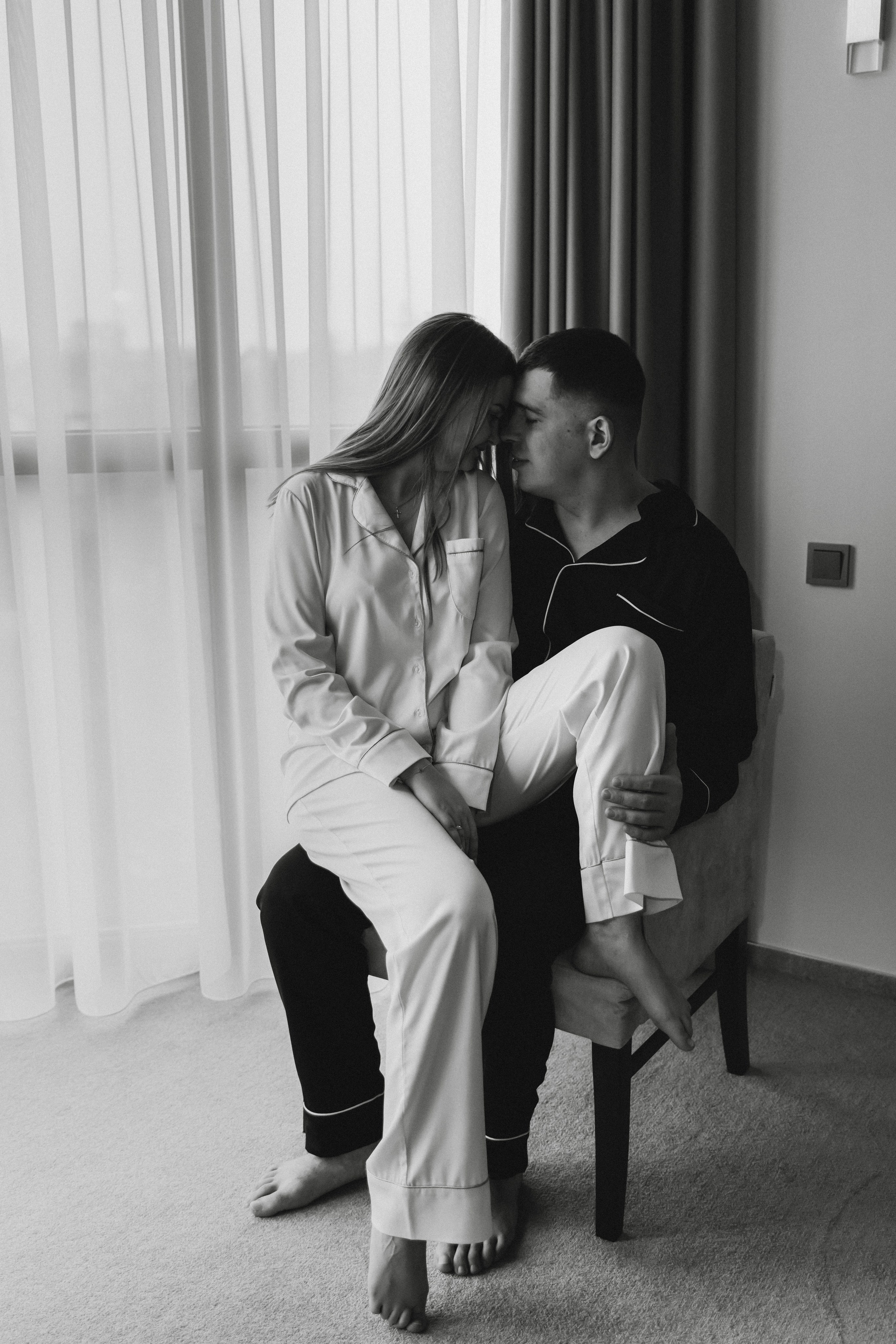 Lovestory в отеле «Кандинский». Фотограф Зеленоградск Красильникова Елена