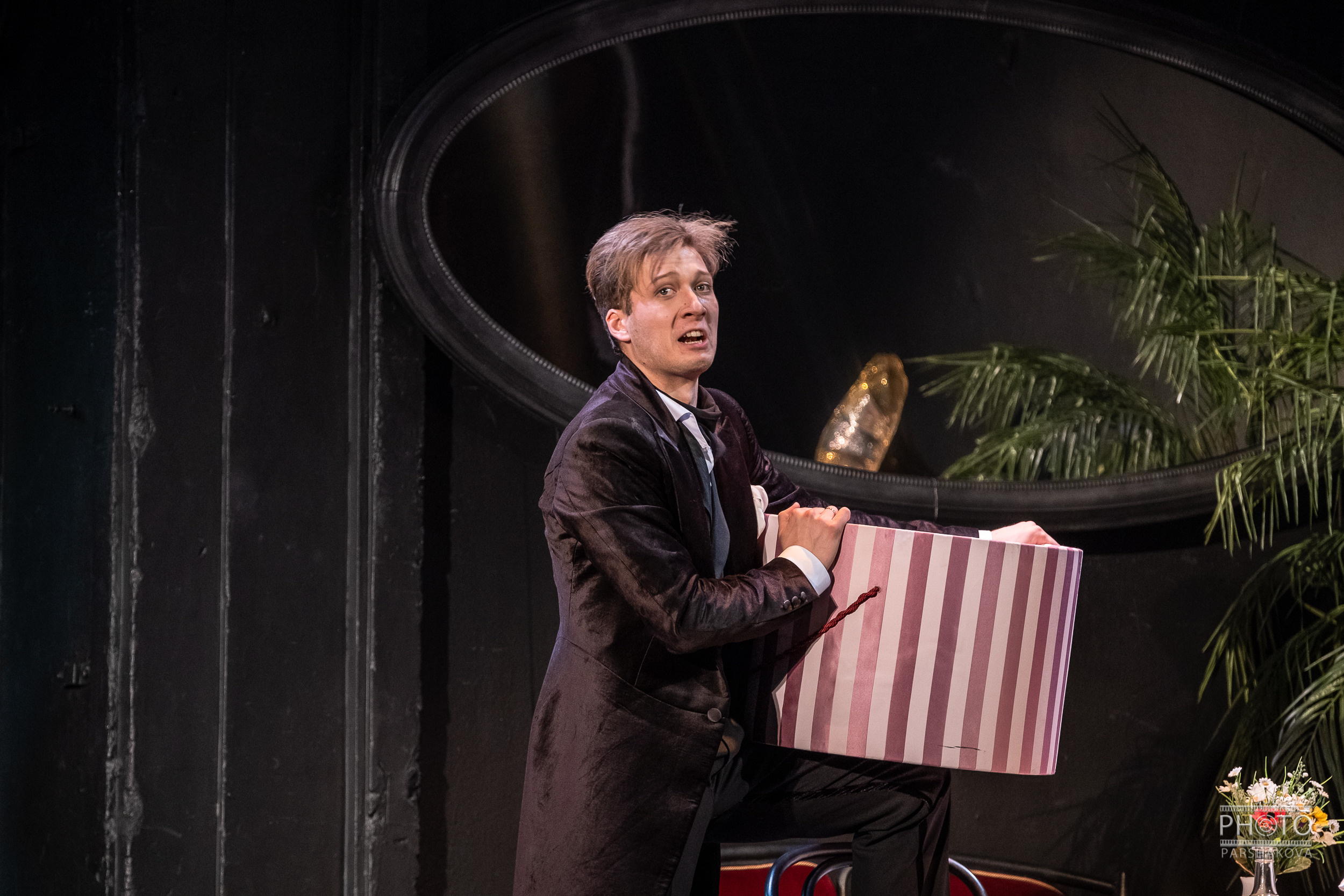 Театр на Литейном спектакль Красавец мужчина предпремьера. Фотограф в Санкт-Петербурге и Москве Юлия Паршакова