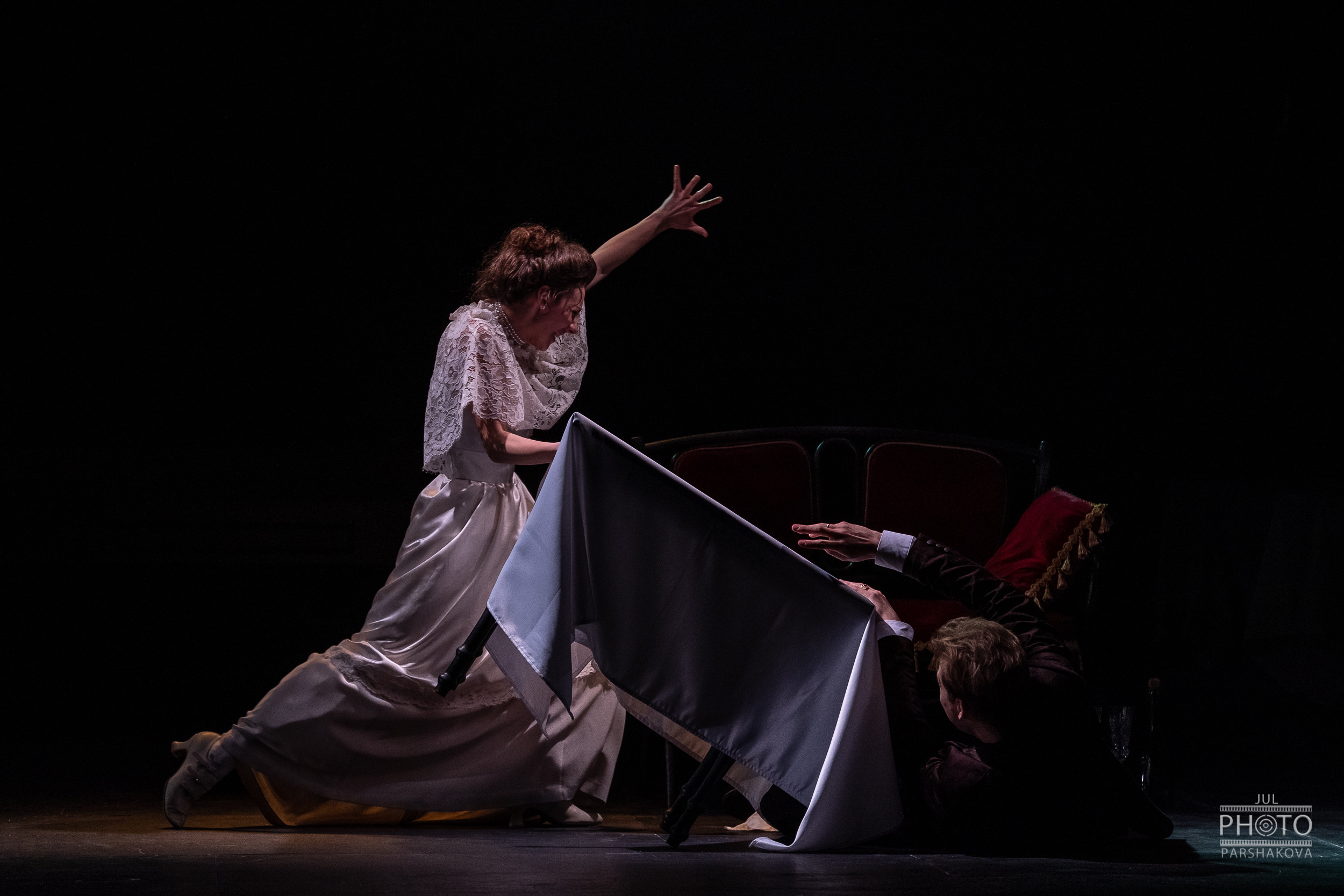 Театр на Литейном спектакль Красавец мужчина предпремьера. Фотограф в Санкт-Петербурге и Москве Юлия Паршакова