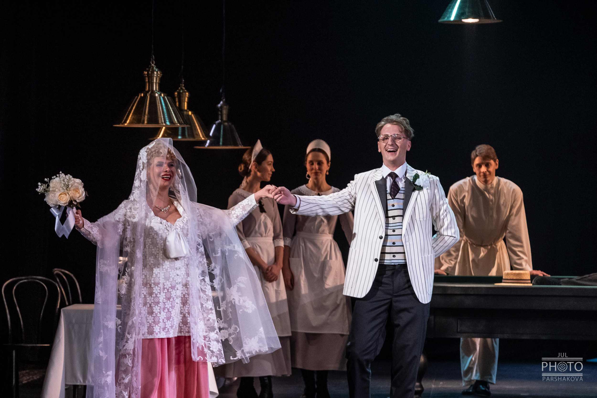 Театр на Литейном спектакль Красавец мужчина предпремьера. Фотограф в Санкт-Петербурге и Москве Юлия Паршакова