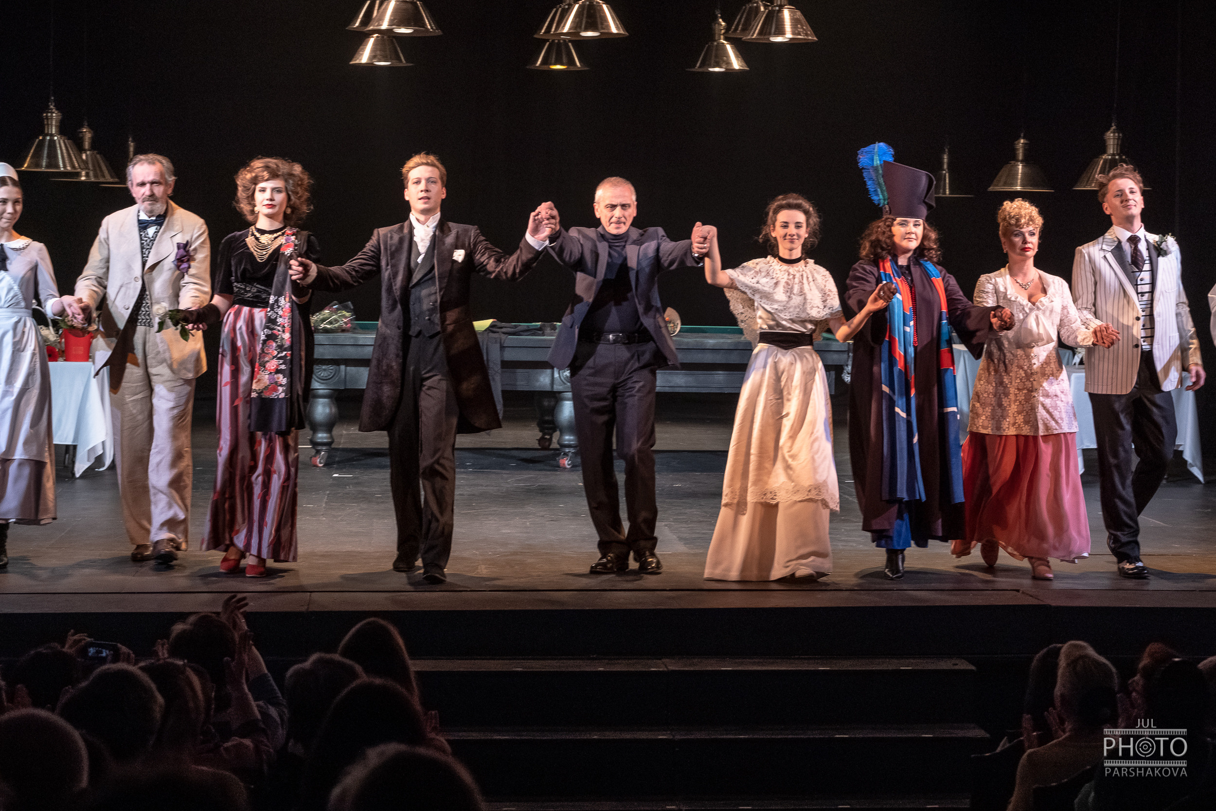 Театр на Литейном спектакль Красавец мужчина предпремьера. Фотограф в Санкт-Петербурге и Москве Юлия Паршакова