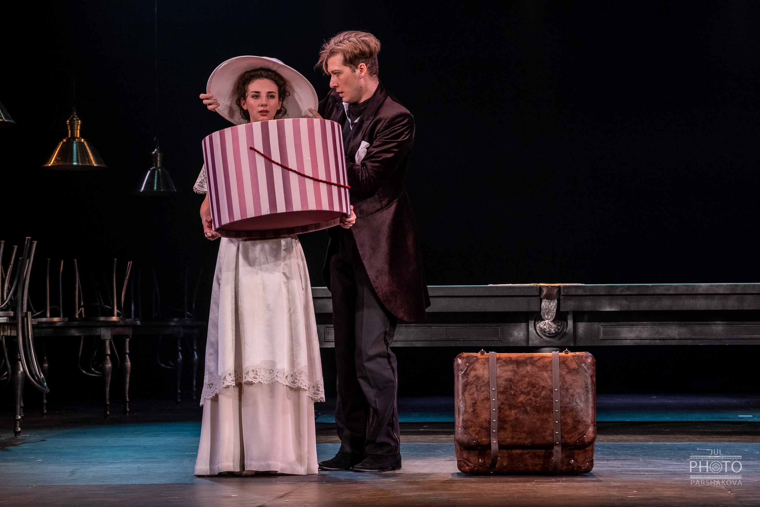 Театр на Литейном спектакль Красавец мужчина предпремьера. Фотограф в Санкт-Петербурге и Москве Юлия Паршакова