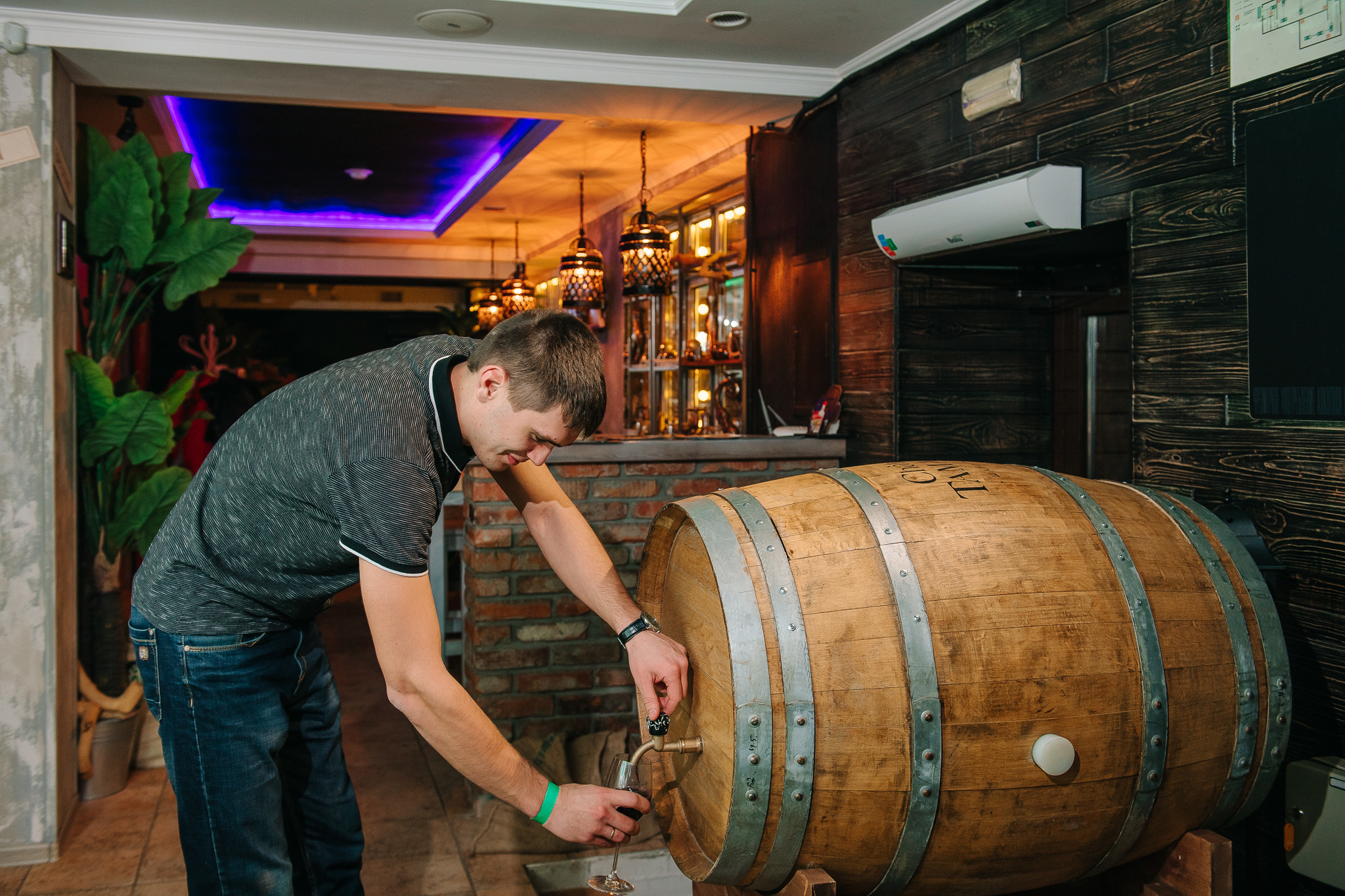 Grinders coffee. Винный безлимит. Фотограф Валерия Голубева (Миронова)