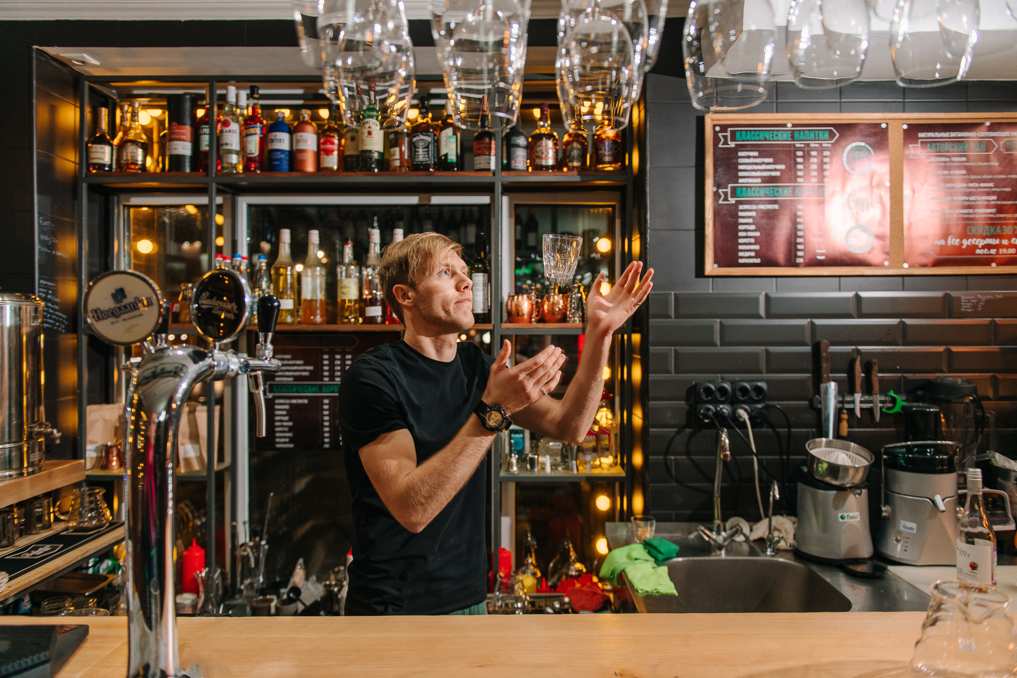 Grinders coffee. Винный безлимит. Фотограф Валерия Голубева (Миронова)