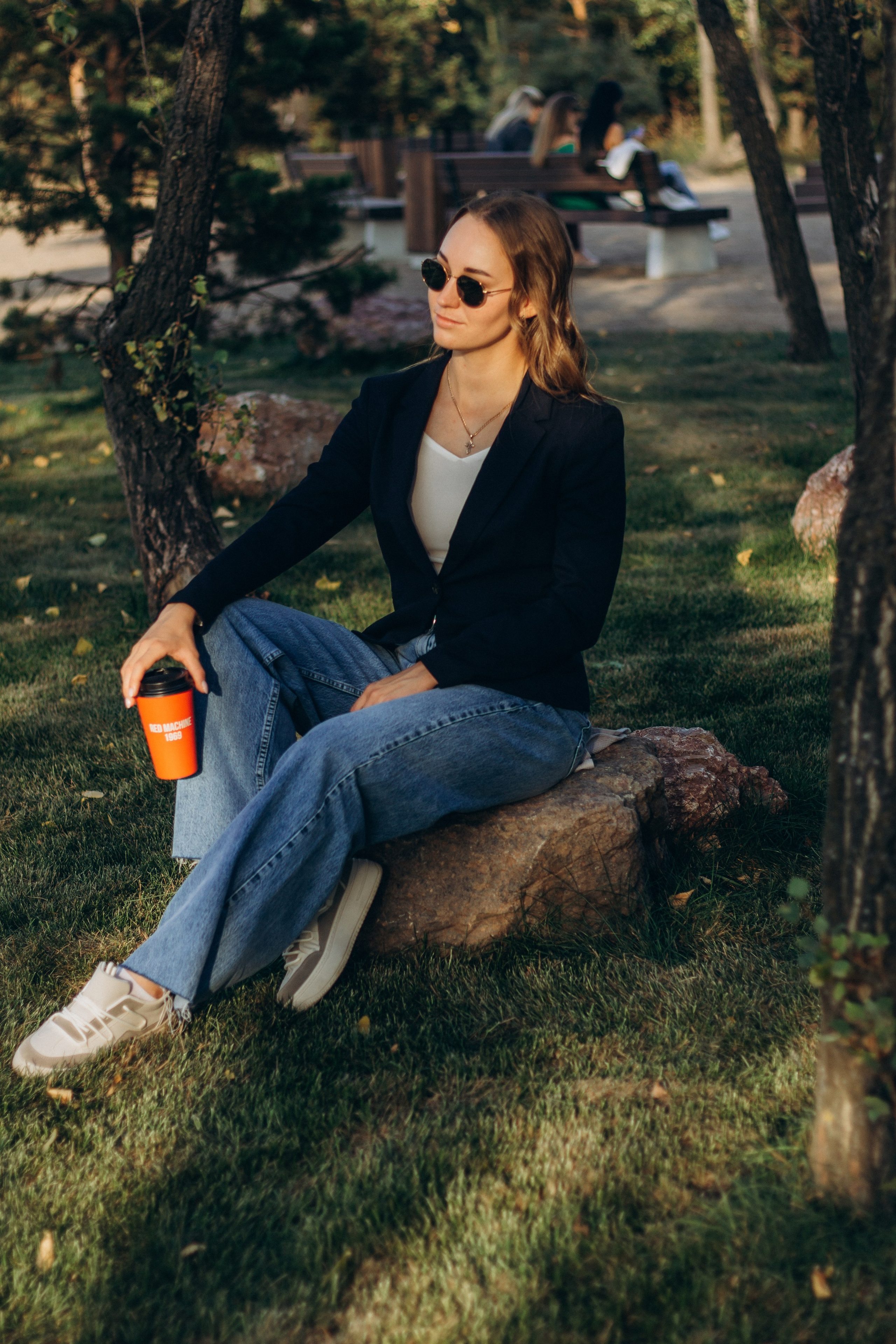 Girl and Car. Фотограф Красноярск Архипова Алина