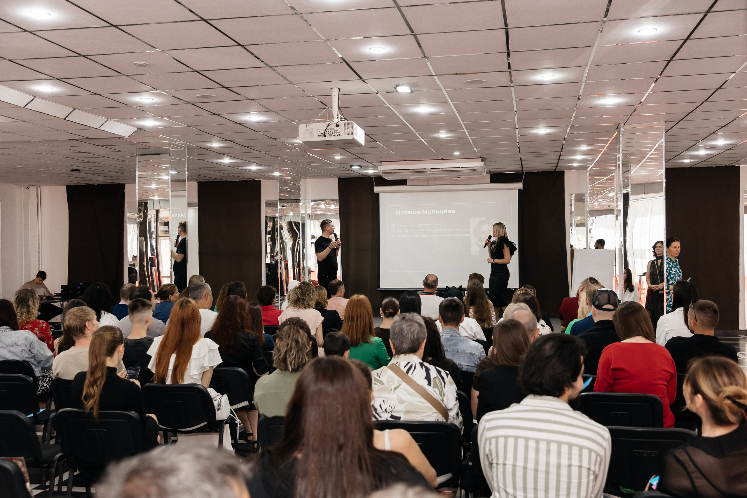 ДВК. Свадебный и семейный фотограф Виолетта Сидельникова. Краснодар, Россия, Беларусь, Европа