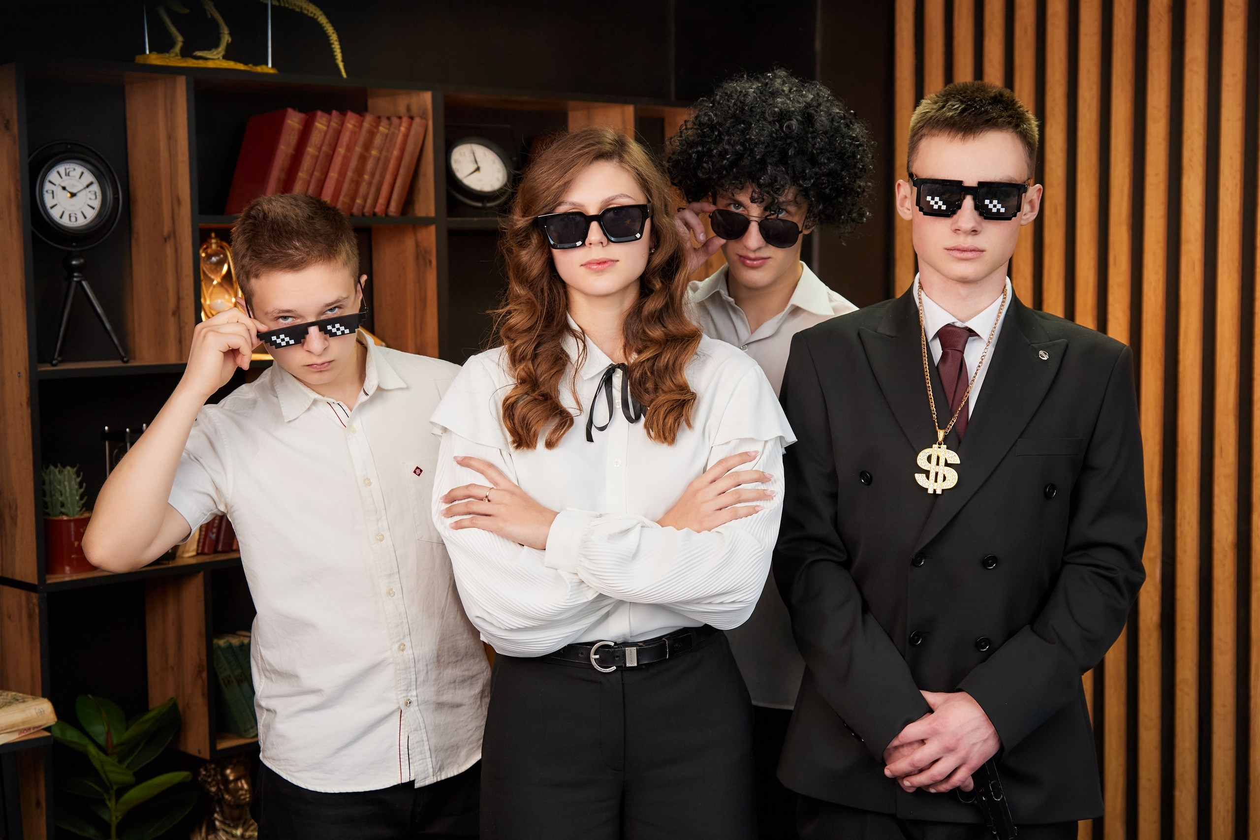 Зал «Кабинет». Выпускные альбомы в Донецке и ДНР. Фотограф Донецк и ДНР