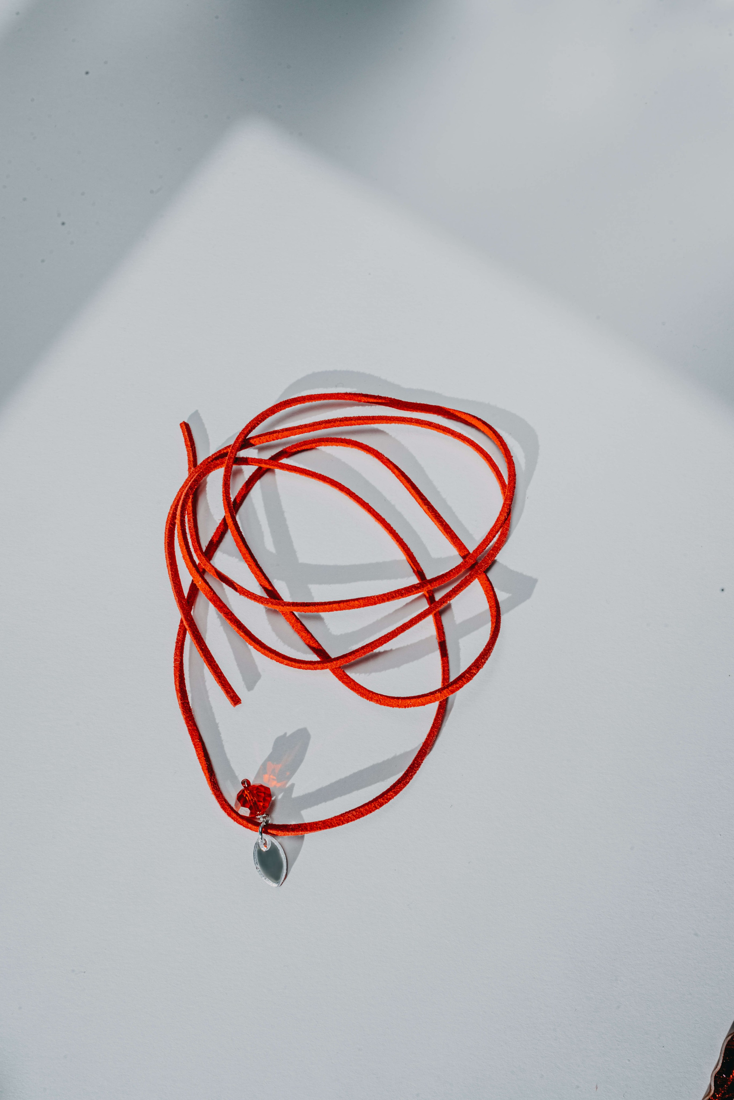 Предметная съемка украшений. Портретный и свадебный фотограф в Тбилиси • xeniqo