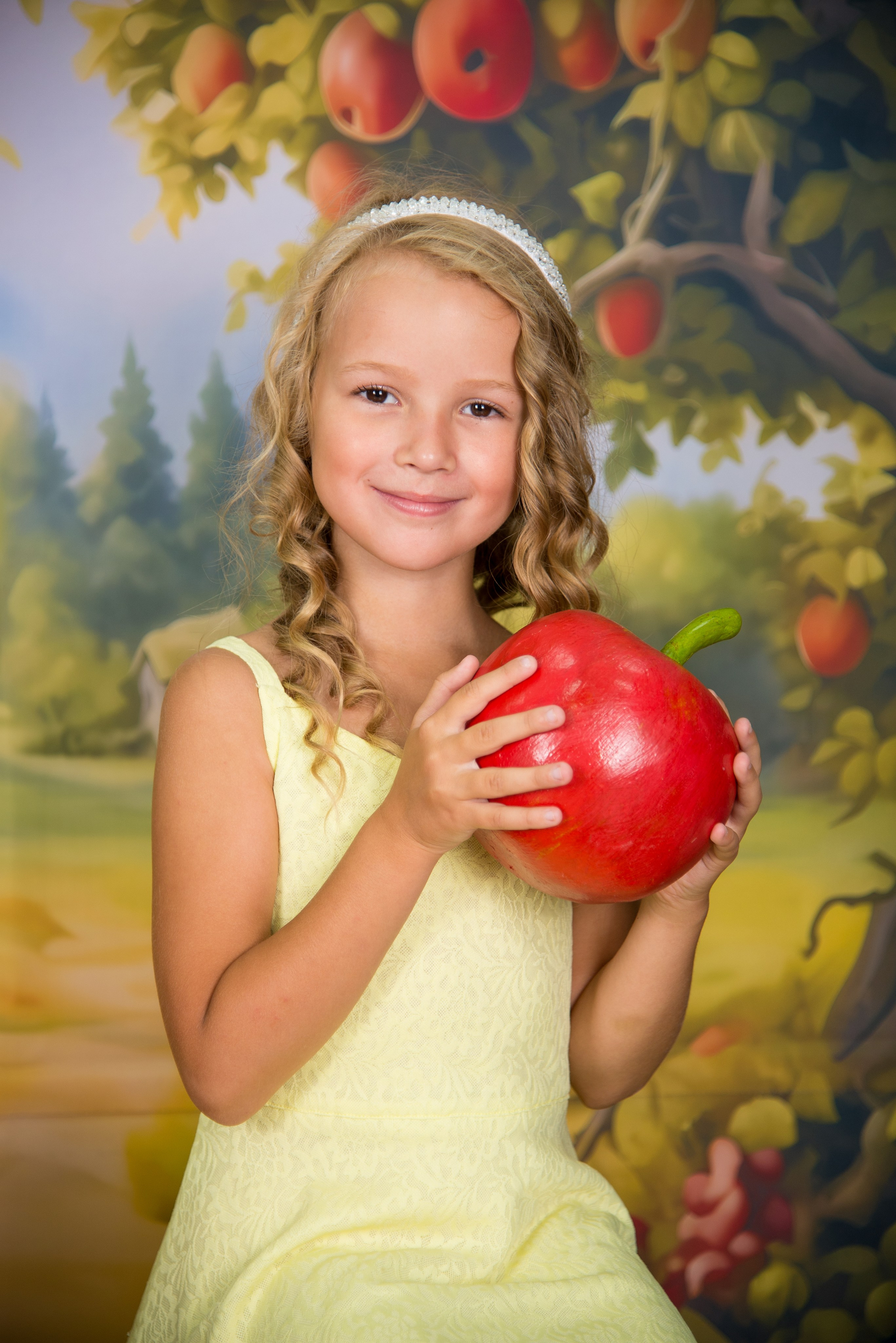 Яблоневый сад. Выпускные альбомы Ярославль