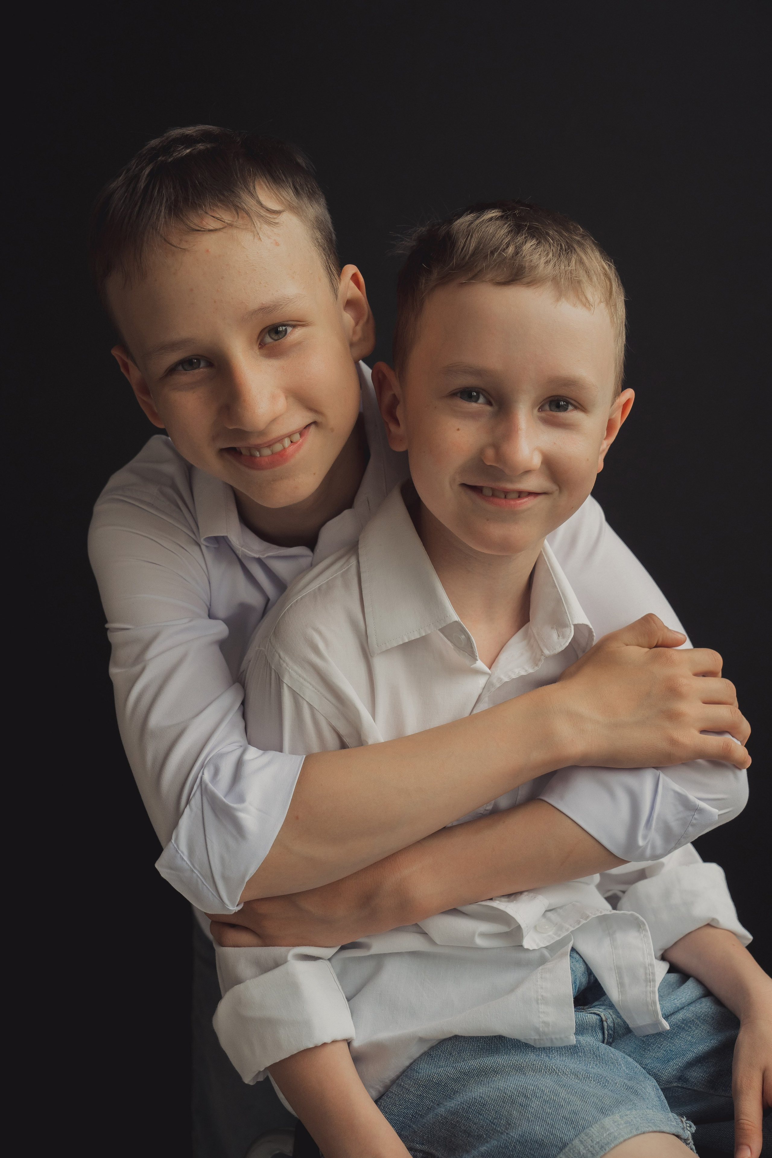 Семейная фотосессия в студии «Когда вместе». Семейный фотограф Екатеринбург Татьяна Девятых