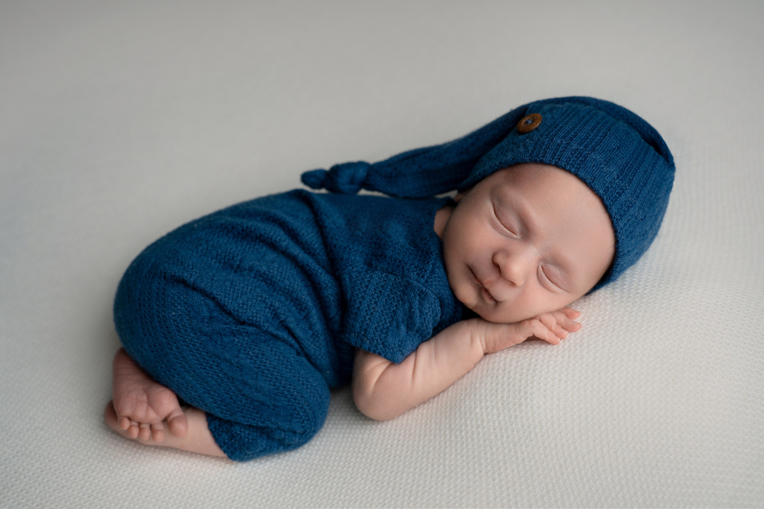 Ньюборн. Фотограф новорожденных Оренбург и свадебный фотограф Оренбург