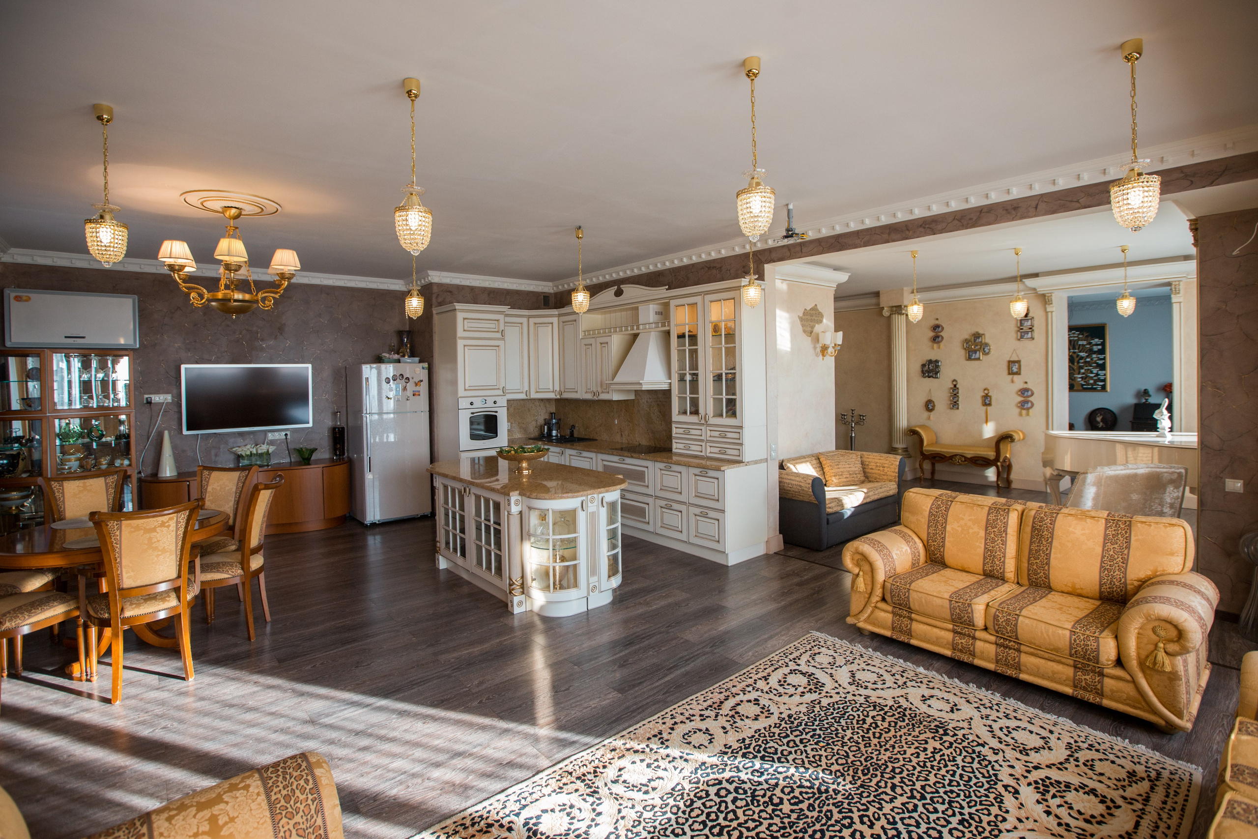 Apartment. Главная