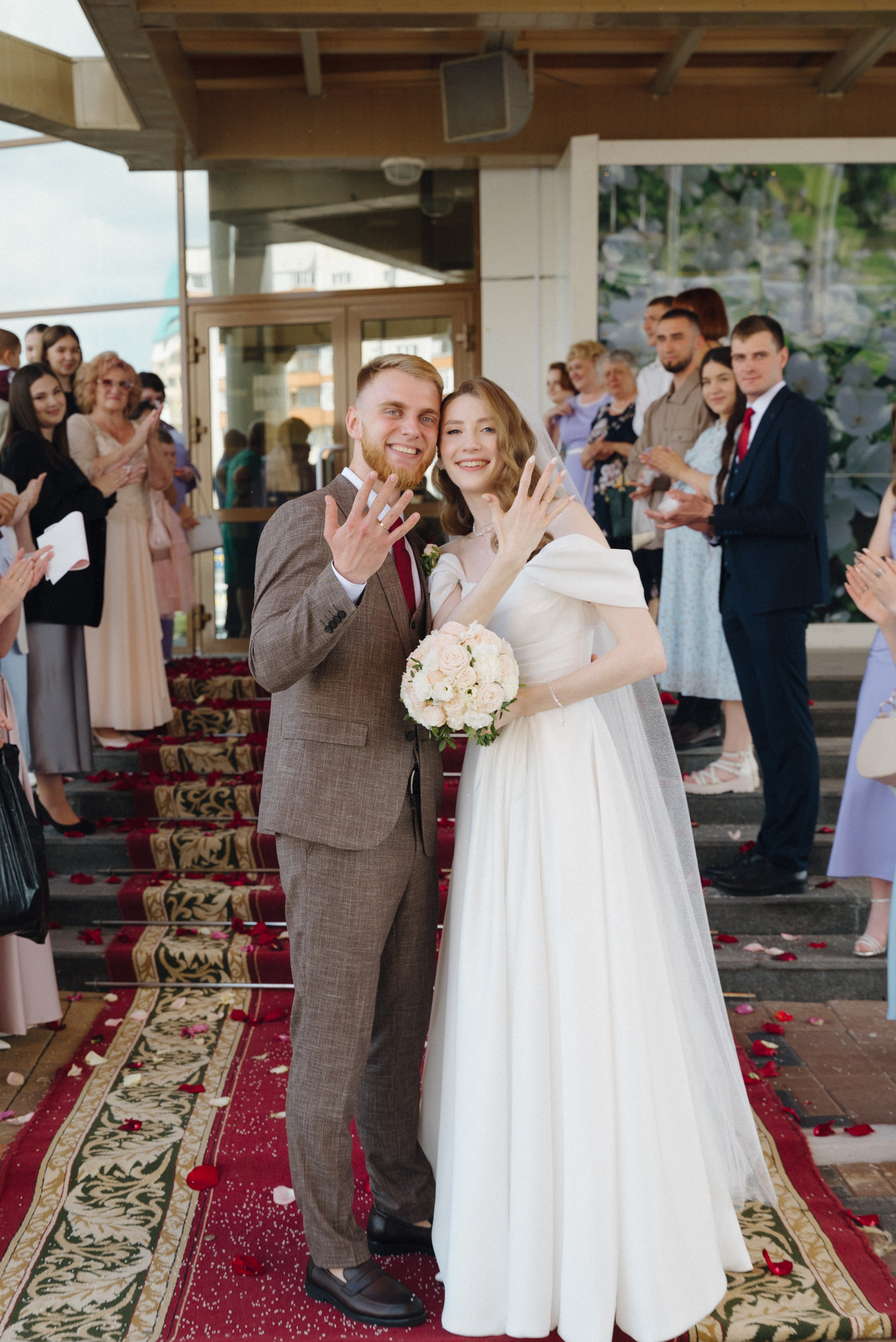 Елена и Артём. Репортажный и свадебный фотограф в Сургуте