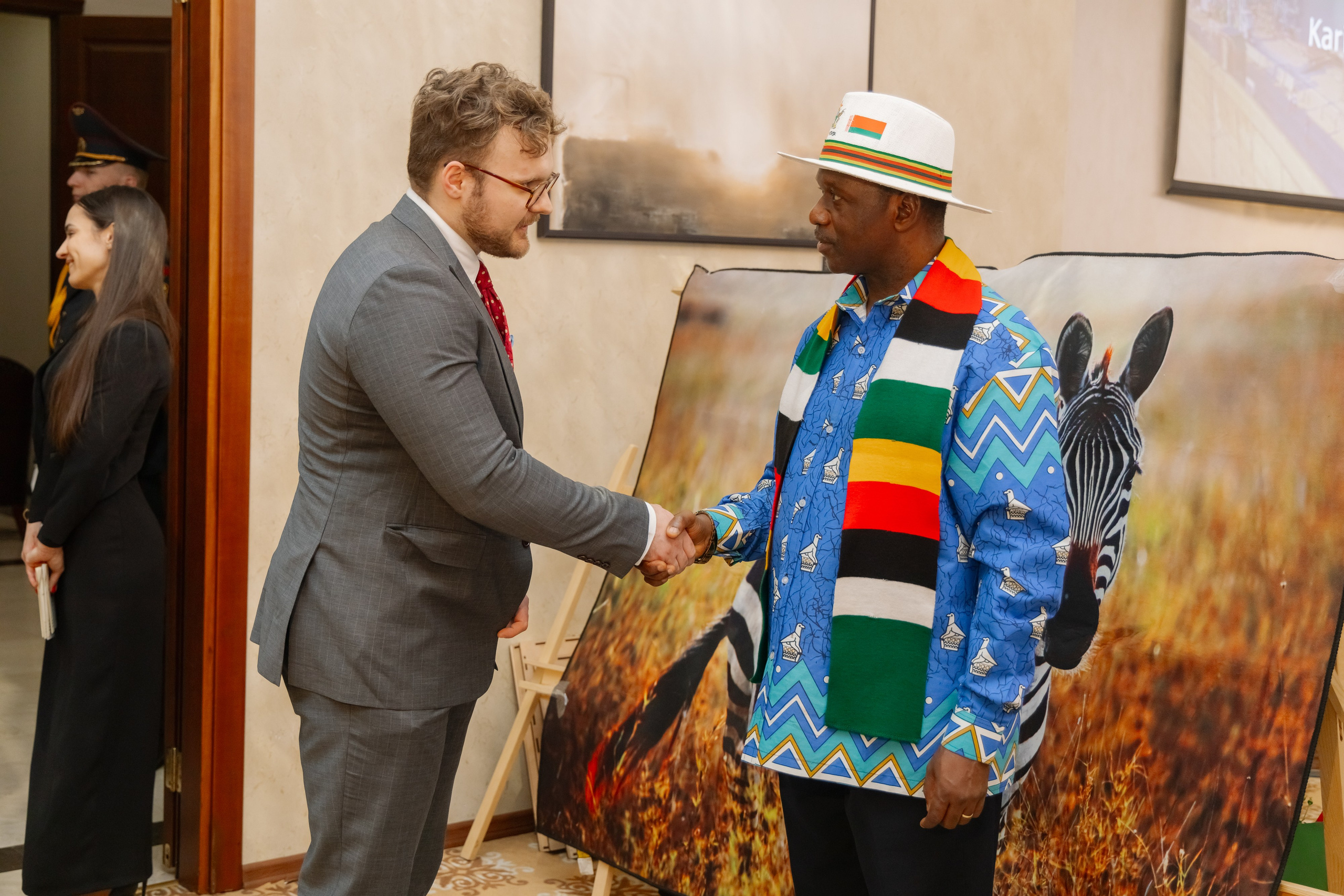 Фотосъемка делегации Посольства Зимбабве в Минске. Свадебный фотограф в Минске/Беларуси Сергей Спиридонов