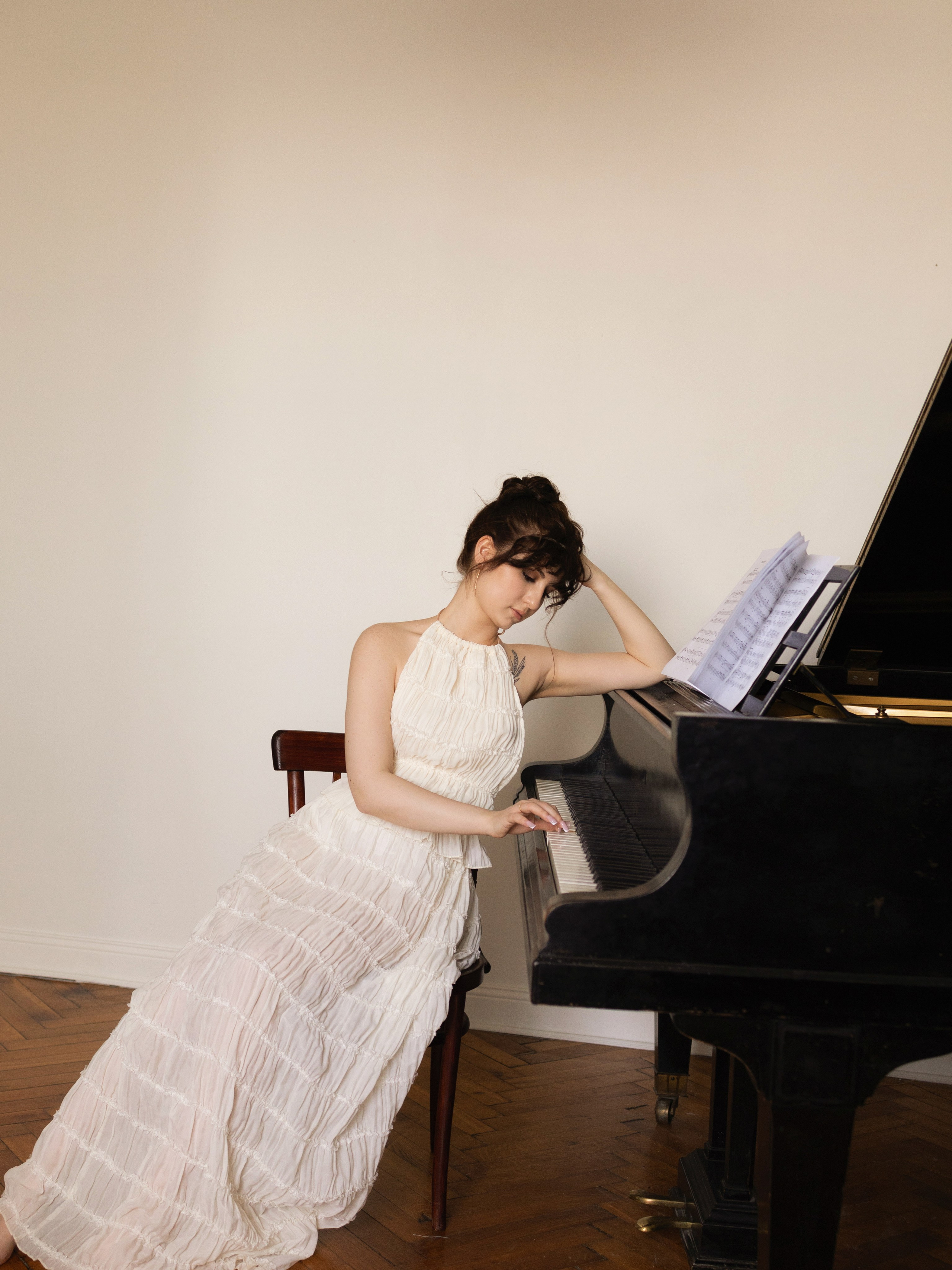 В студии. Женский и свадебный фотограф Егорычева Любовь