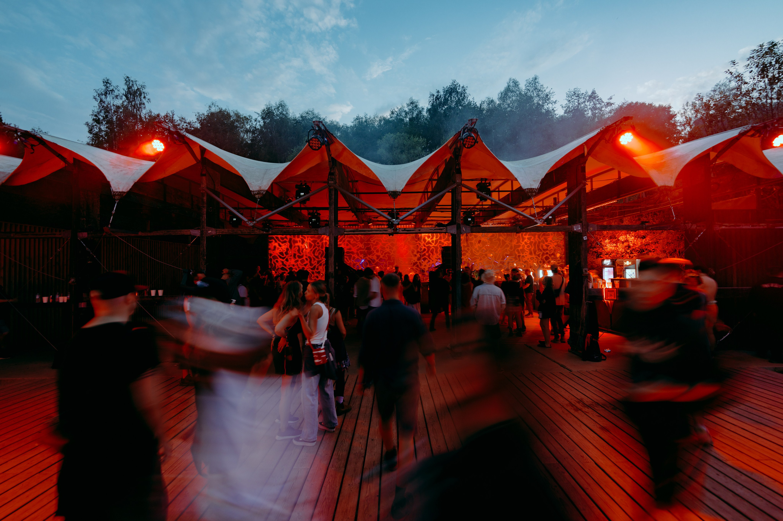 Signal 2024. @tomrus: Рустам Шагиморданов — фотограф