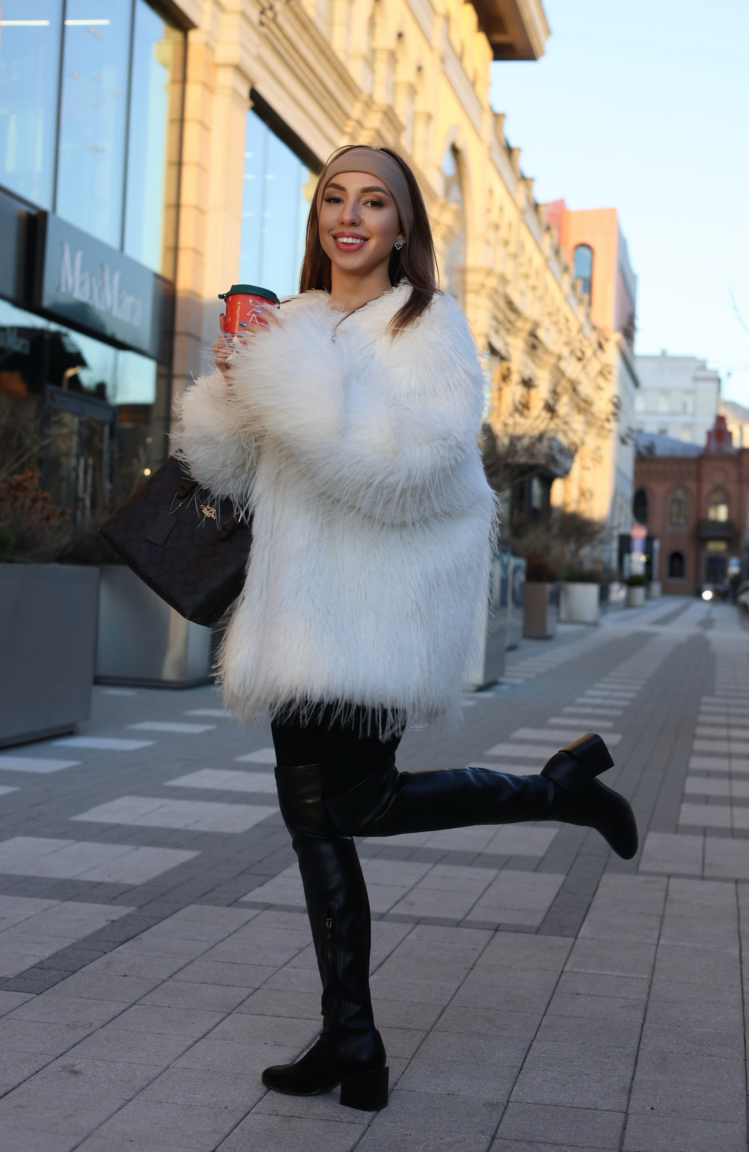 Диана прогулка. Главная