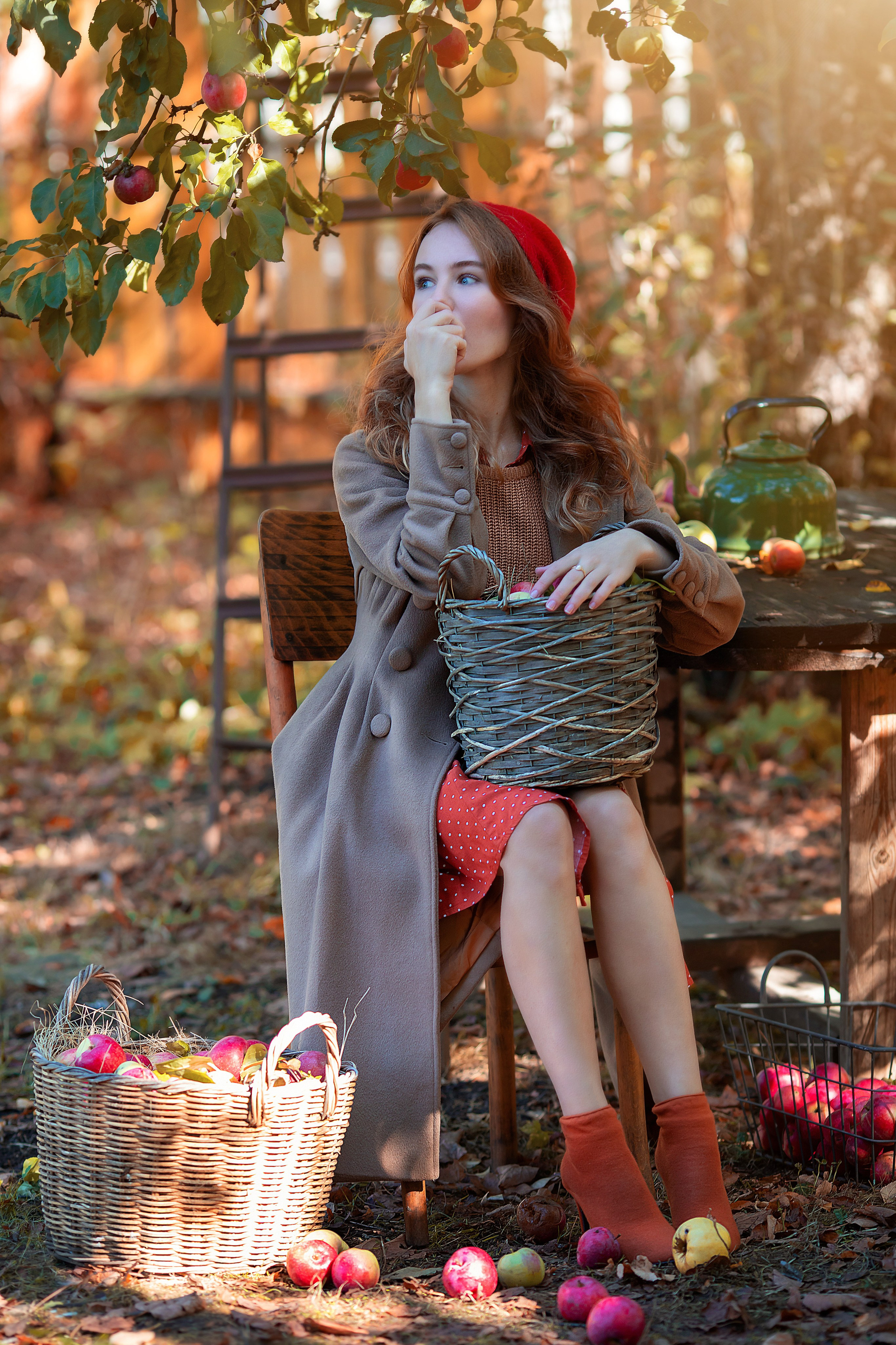 Женские портреты и тематические фотосессии в  Долгопрудном и Москве. Детский и семейный фотограф Ольга Князева Москва и Московская область