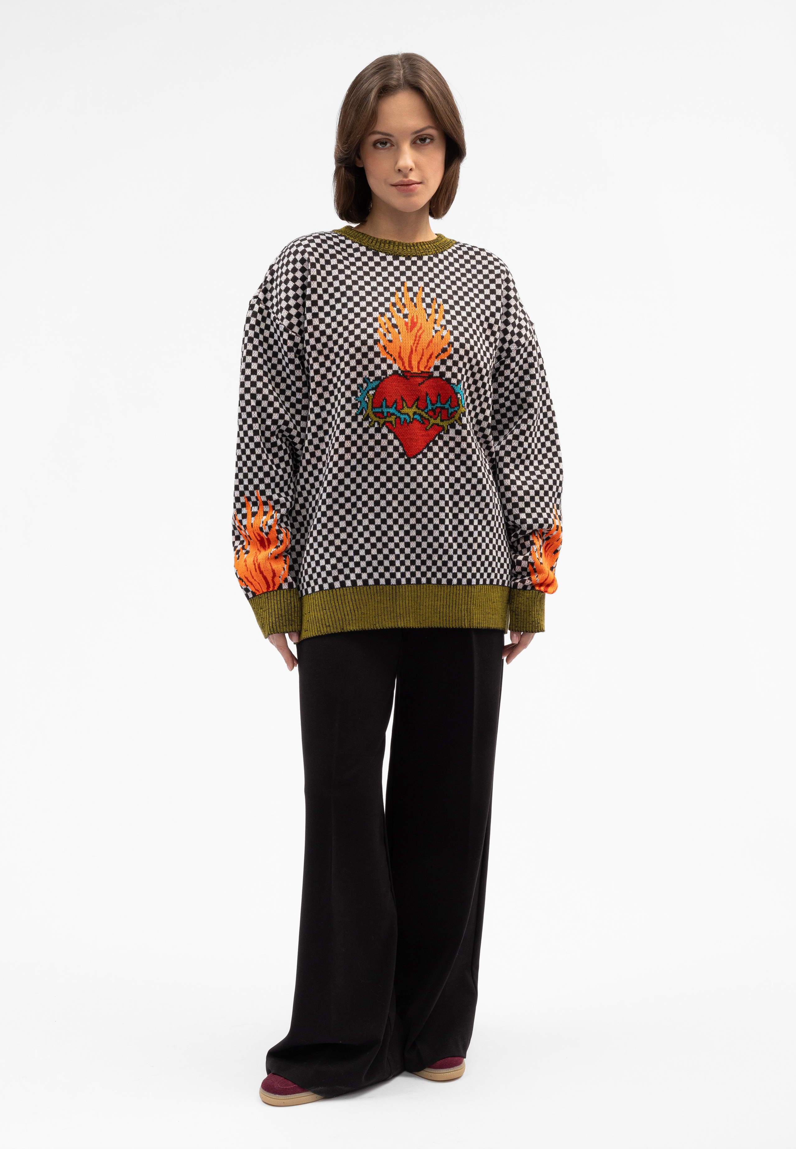 Кейс: Фотосъемка свитеров «Behind the scenes» для Lamoda в СПб