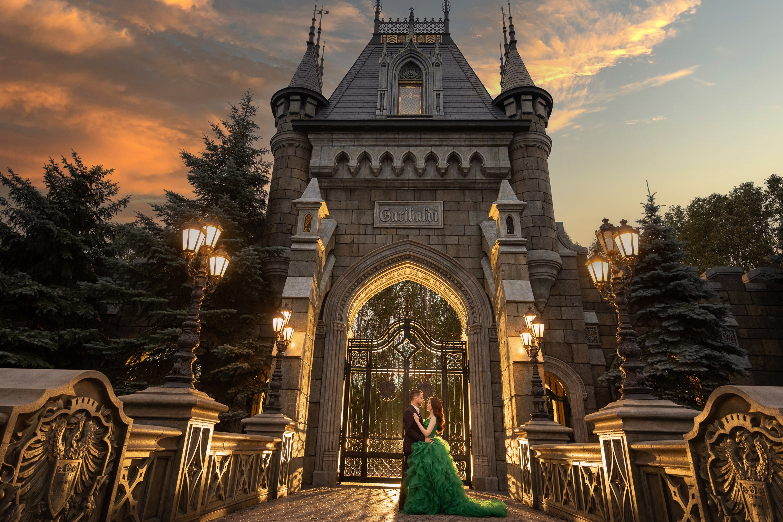 Волшебные свадебные фотосессии в Замке Гарибальди:. Фотограф Батурин Денис — Фотосессия в Замке Гарибальди