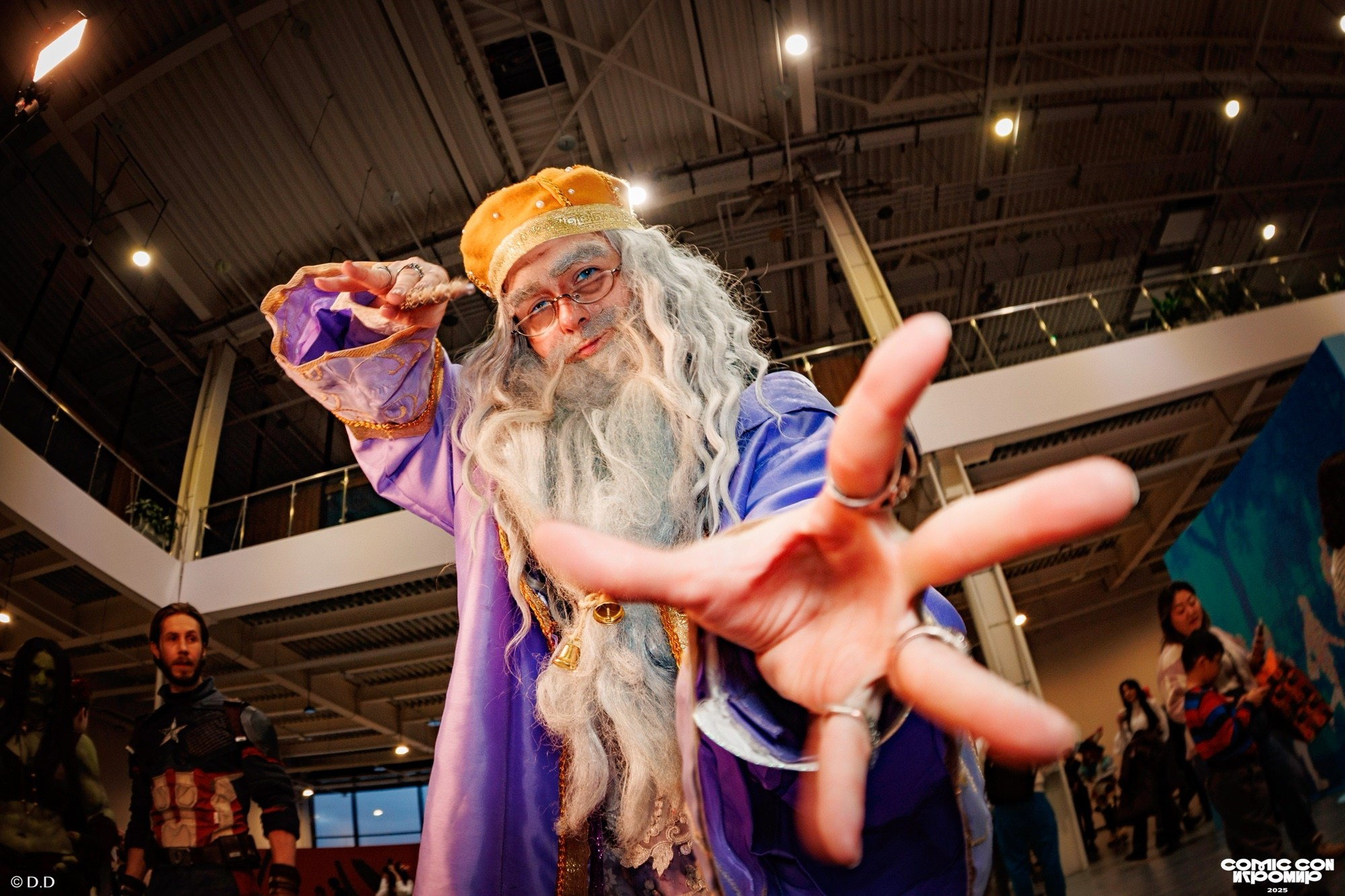 Comic Con Игромир 2025. Различные мероприятия и просто фотографии людей