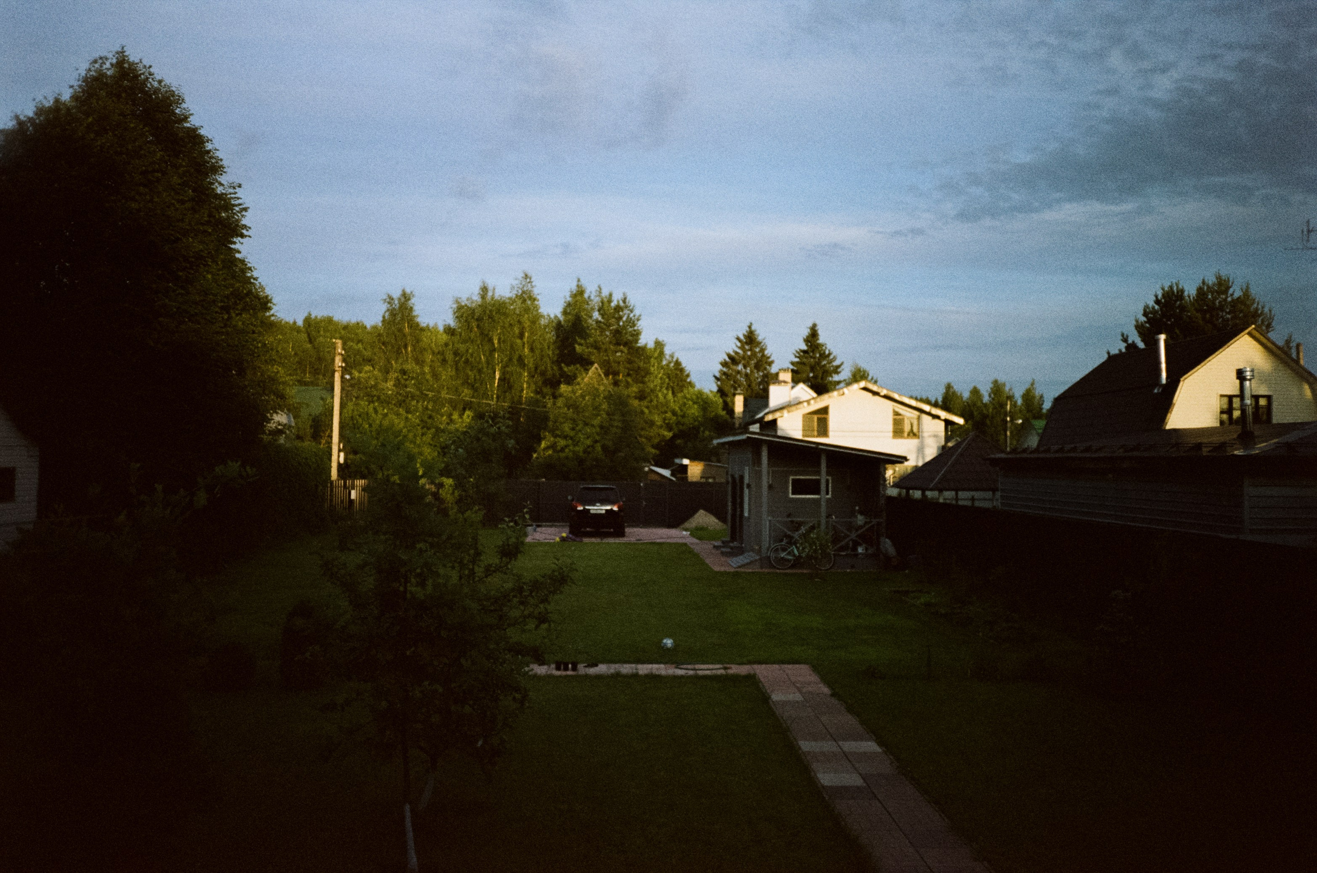 Ricoh MF-1 / Fujifilm X-tra 400 (просрочка) / Закат в Котово