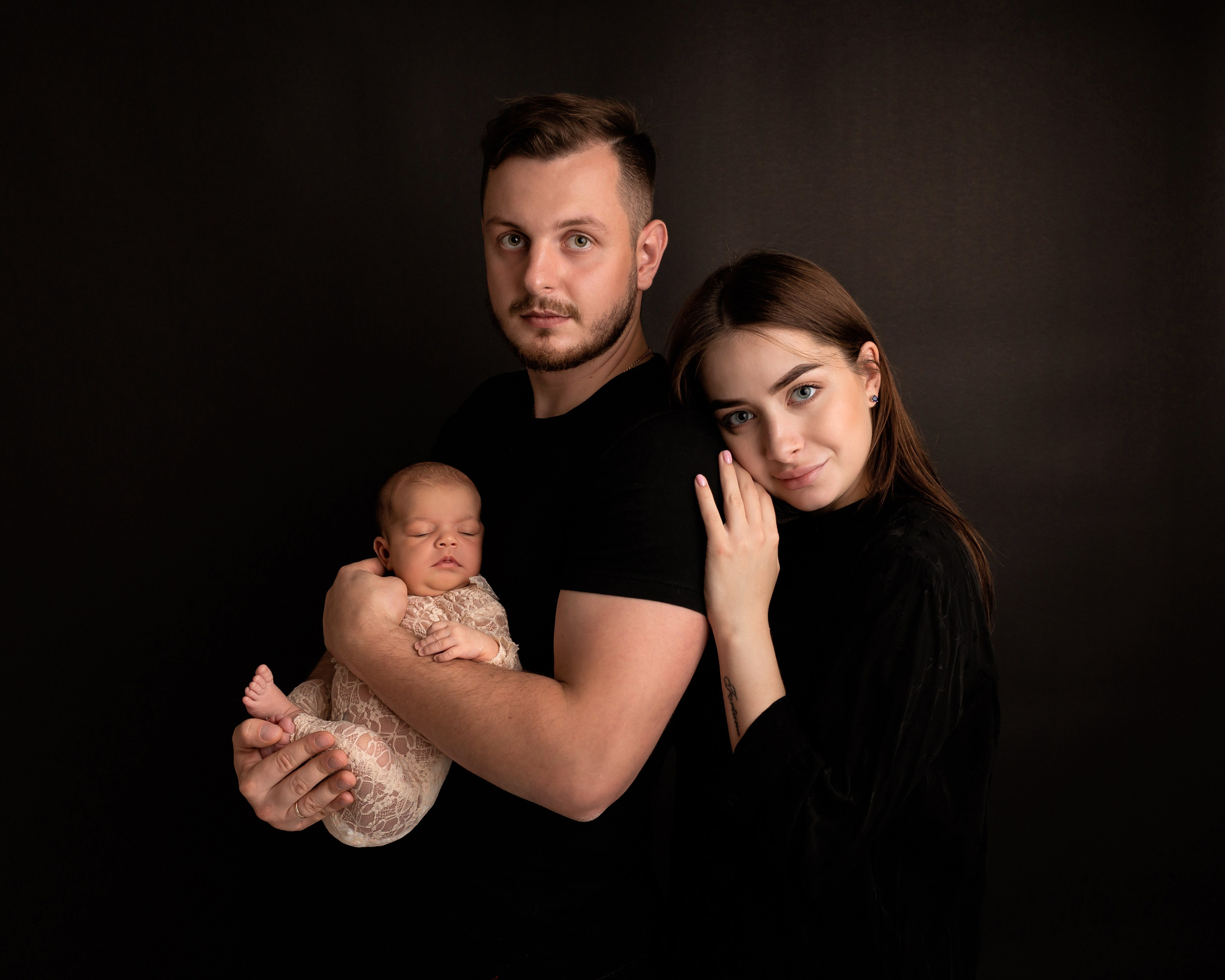 Фотостудия для новорожденных и малышей в Твери — «На ручках»