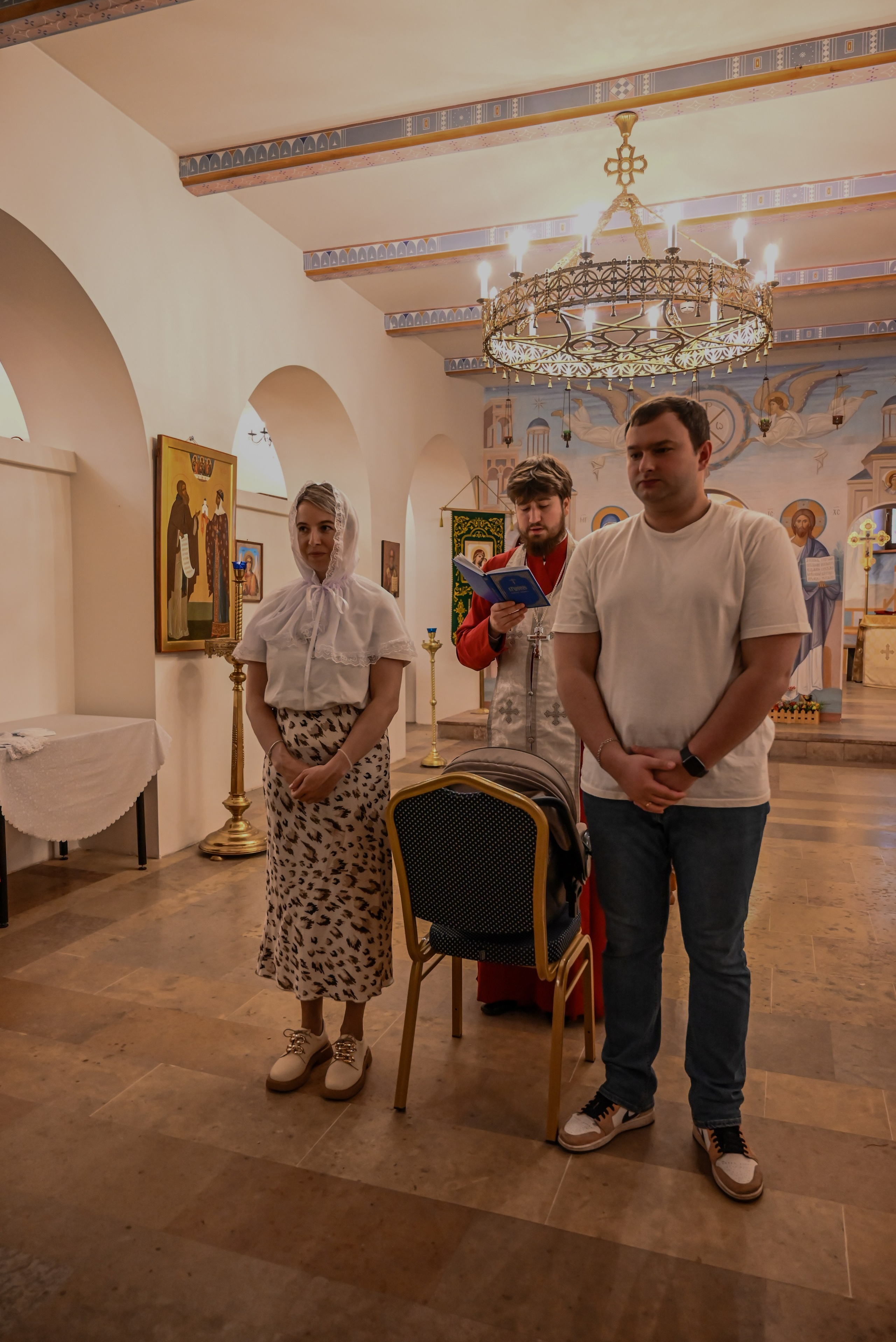 Храм Двенадцати Апостолов. Семейный и детский фотограф Москва