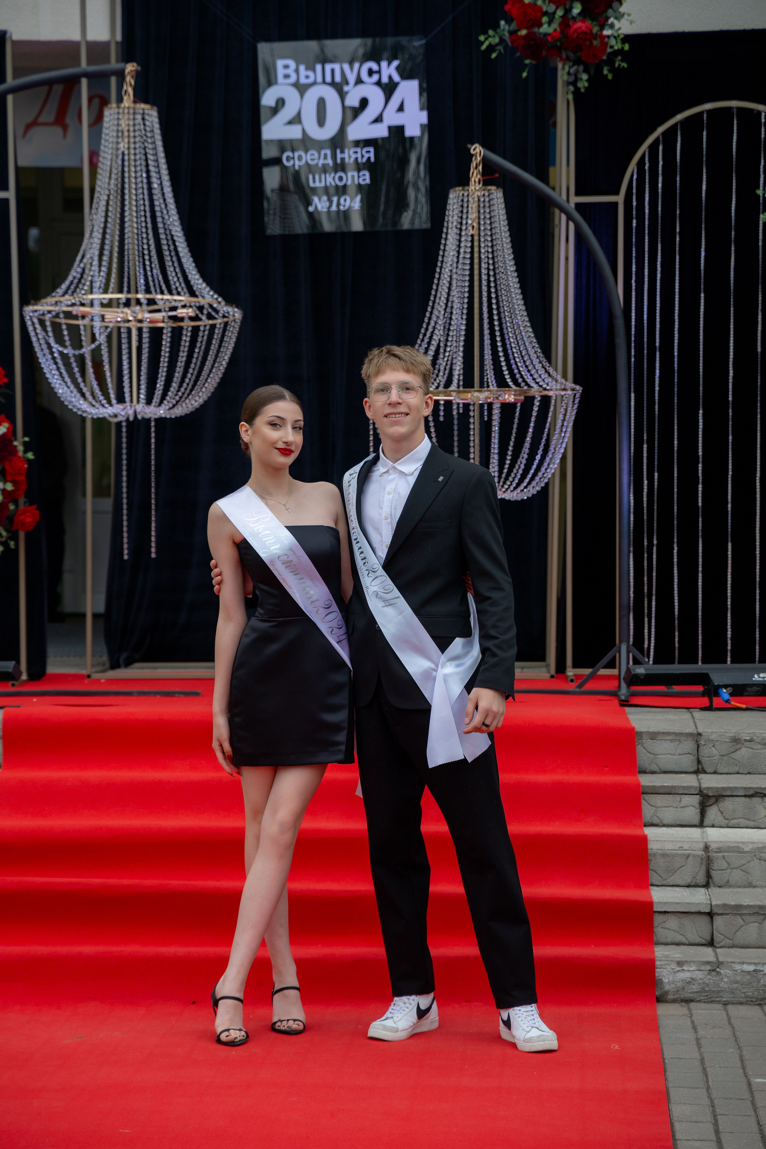 Школьный выпускной 2024 год в Соколе (Минск). Свадебный фотограф в Минске/Беларуси Сергей Спиридонов