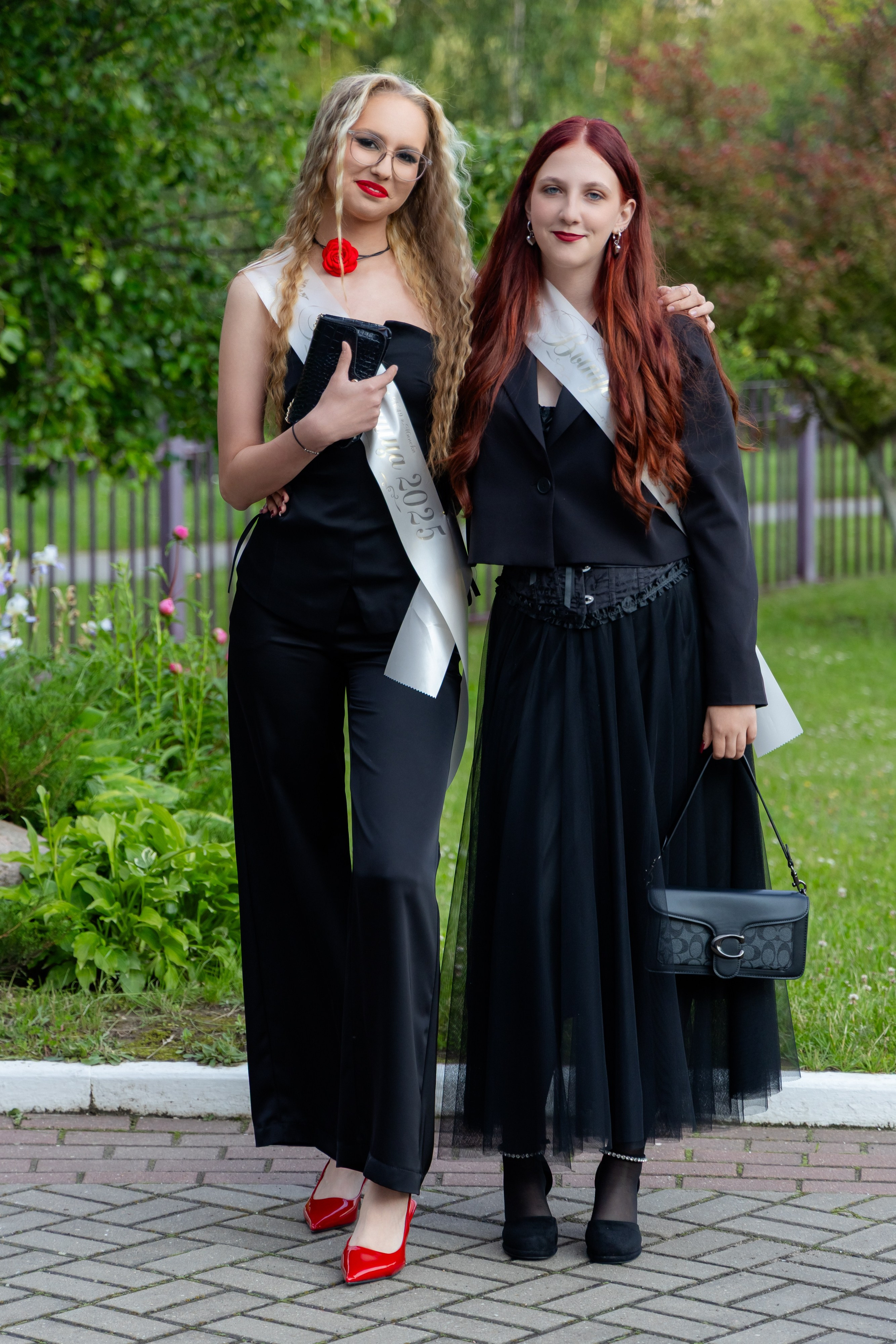 Школьный выпускной 2025 год в Минске, Беларуси. Свадебный фотограф в Минске/Беларуси Сергей Спиридонов