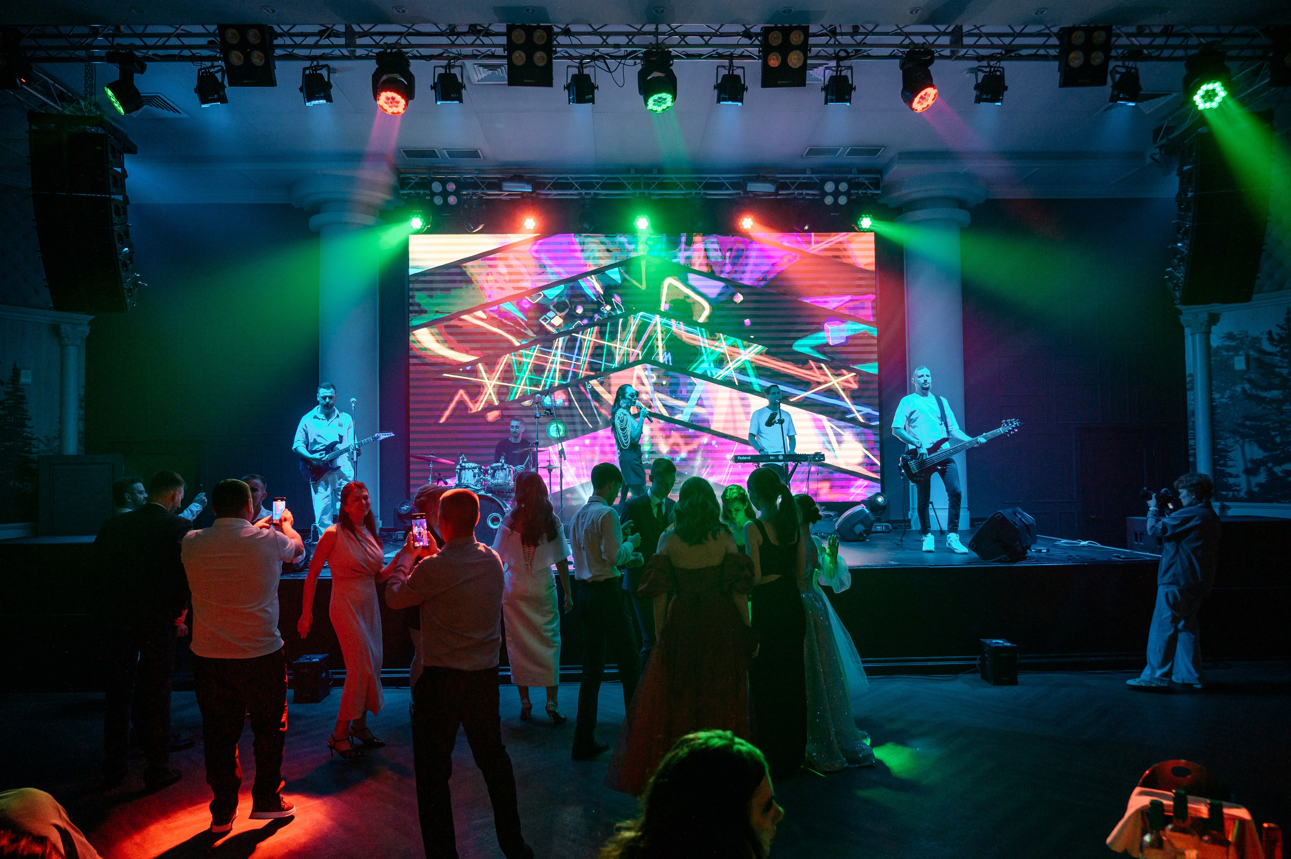 Выпускной. Школа № 54. Кедр Холл. Фотограф Владивосток. Игорь Кирсанов