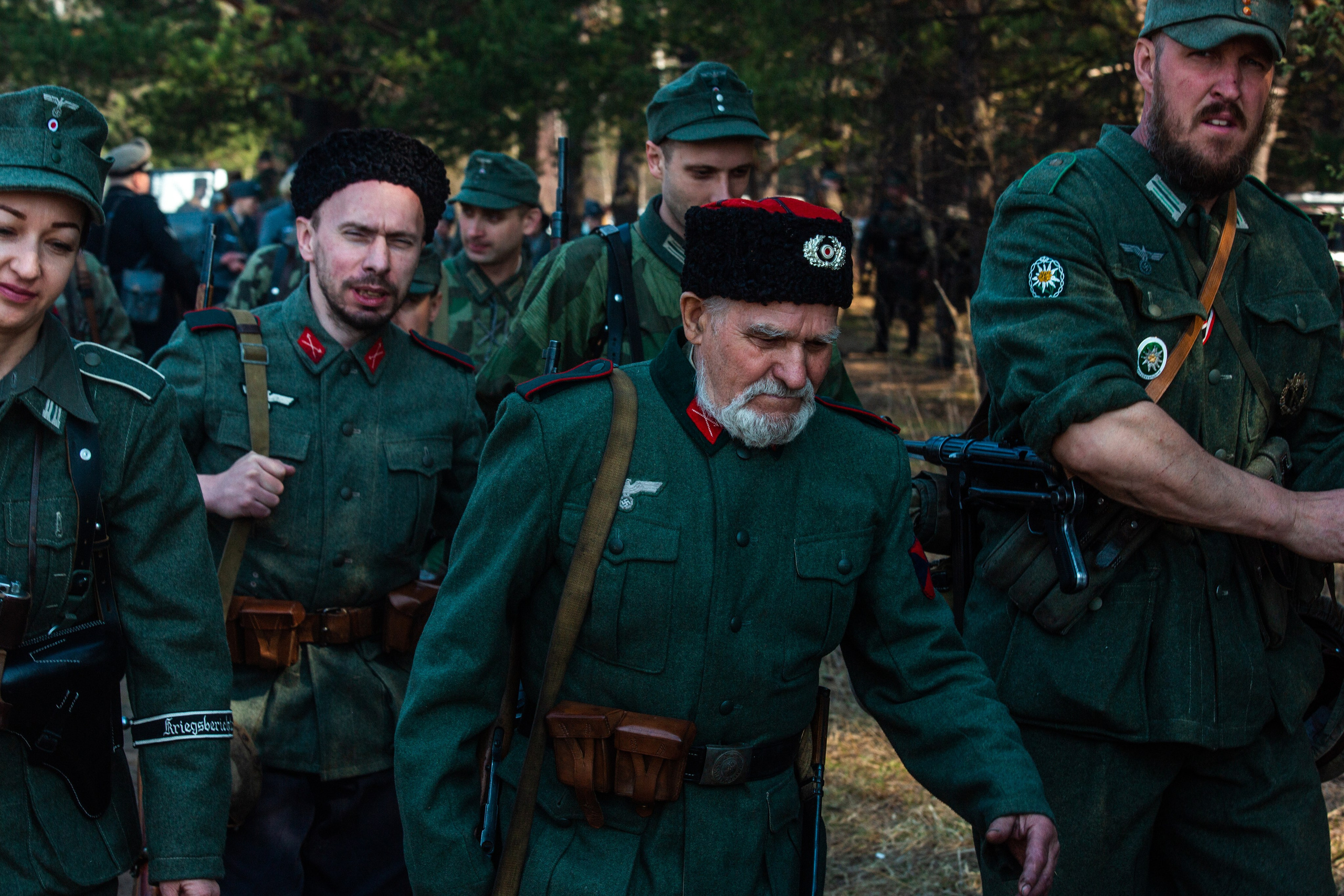 РЕКОНСТРУКЦИЯ БОЯ — ВОВ — БИТВА ЗА ГОРОД. Профессиональный фотограф в Мценске и Орловской области