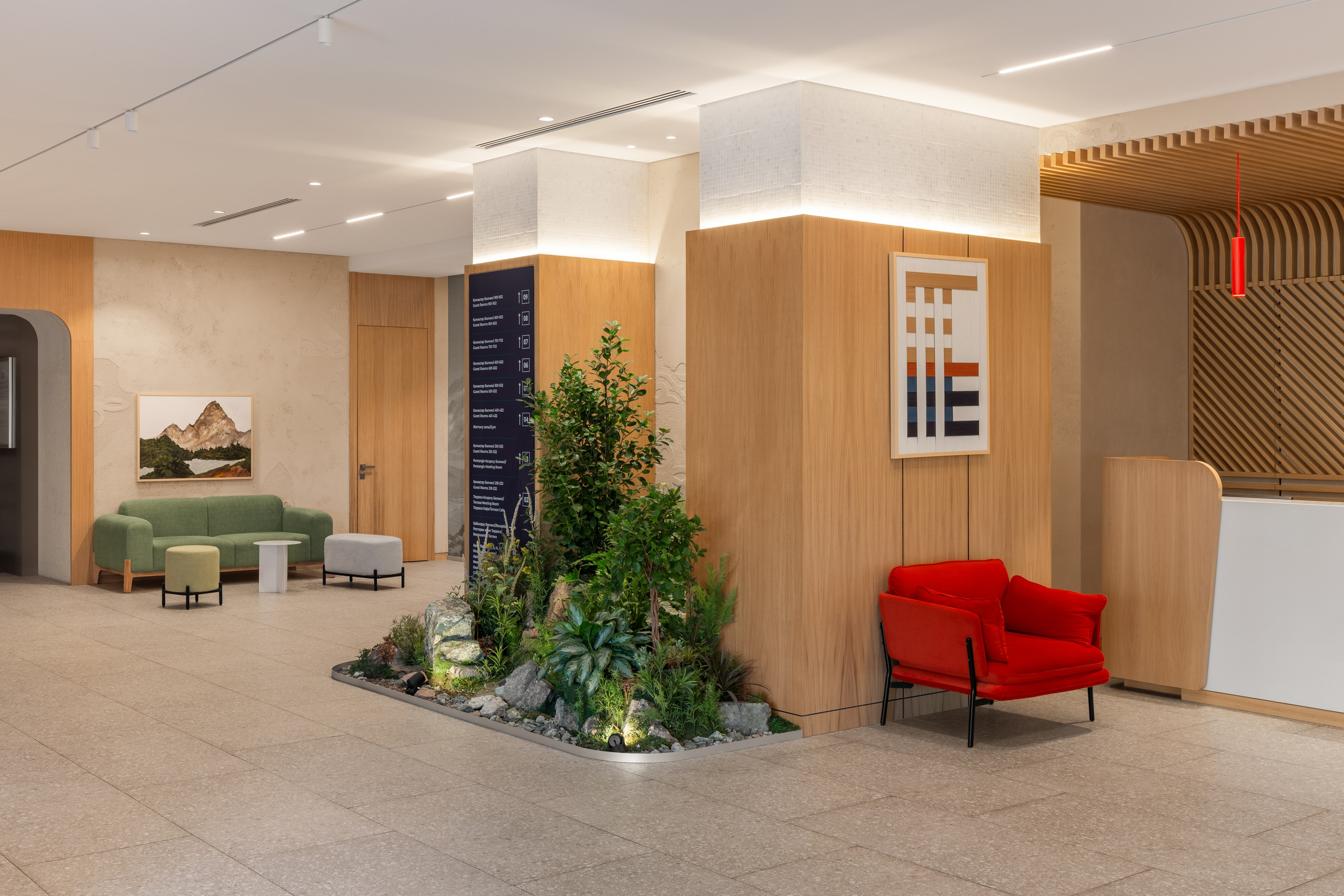 Holiday Inn Almaty. Roman Yakunin — interior photographer in Almaty, Kazakhstan