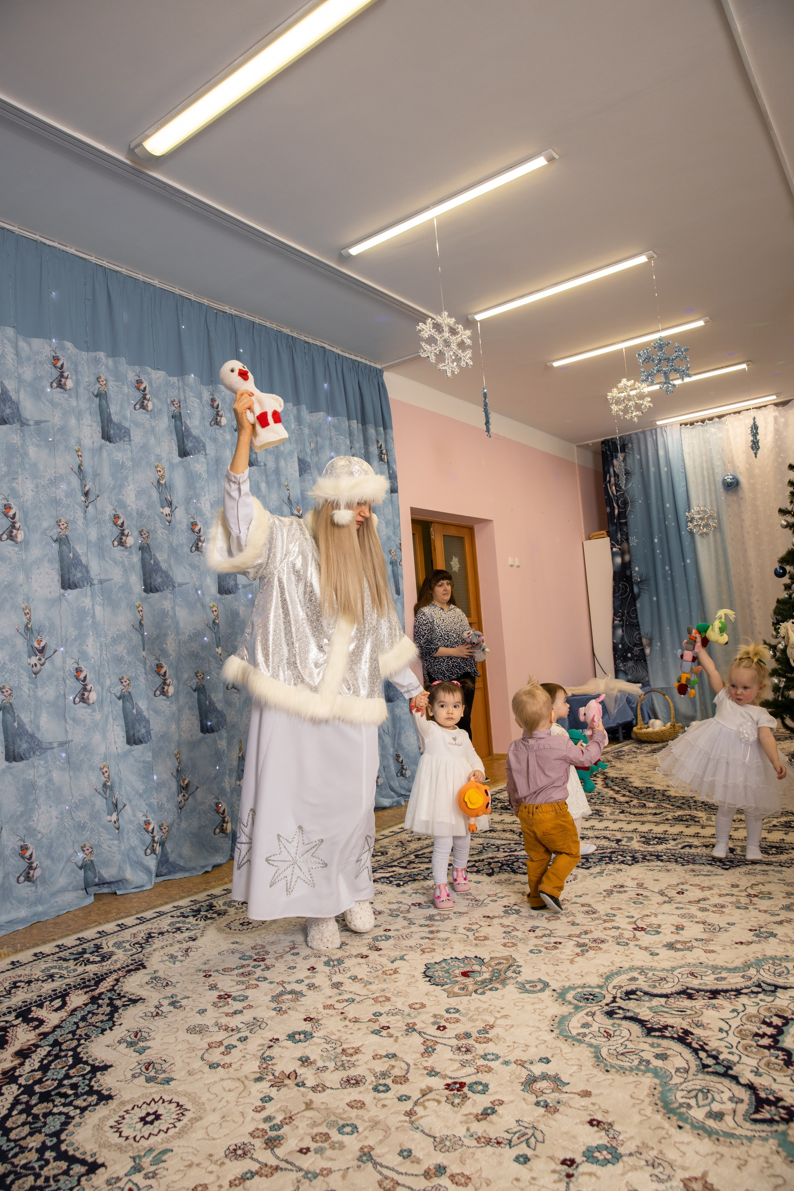 Новогодний утренник Успех. Фотограф в Железнодорожном и Балашихе