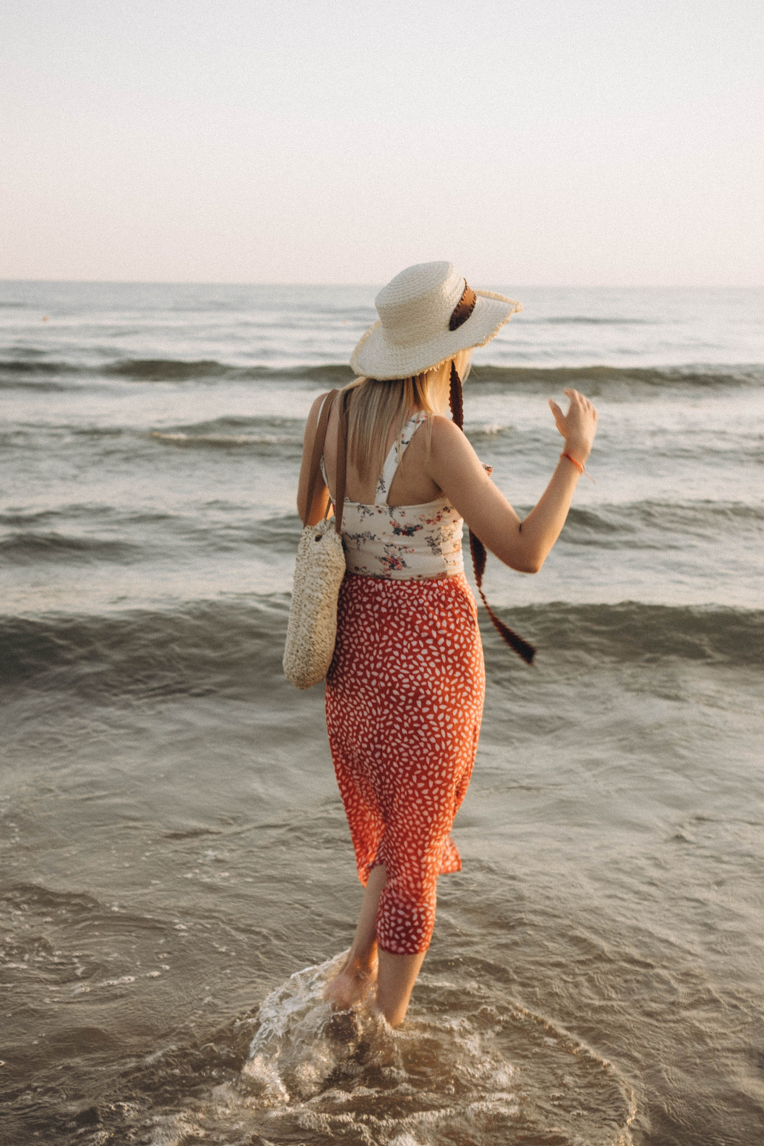 Июльский вечер на берегу черного моря. Профессиональный фотограф, Санкт-Петербург — Виктория Богомолова