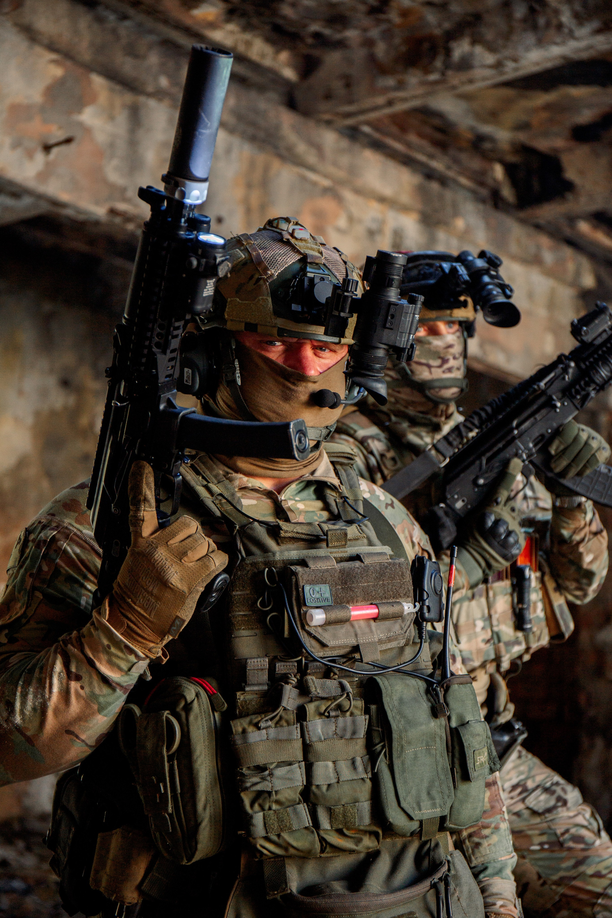 Поле. Для тех, кто не ждёт удачи, а создаёт её. Каждая фотосессия — это твой момент, твой стиль, твой успех. 📸