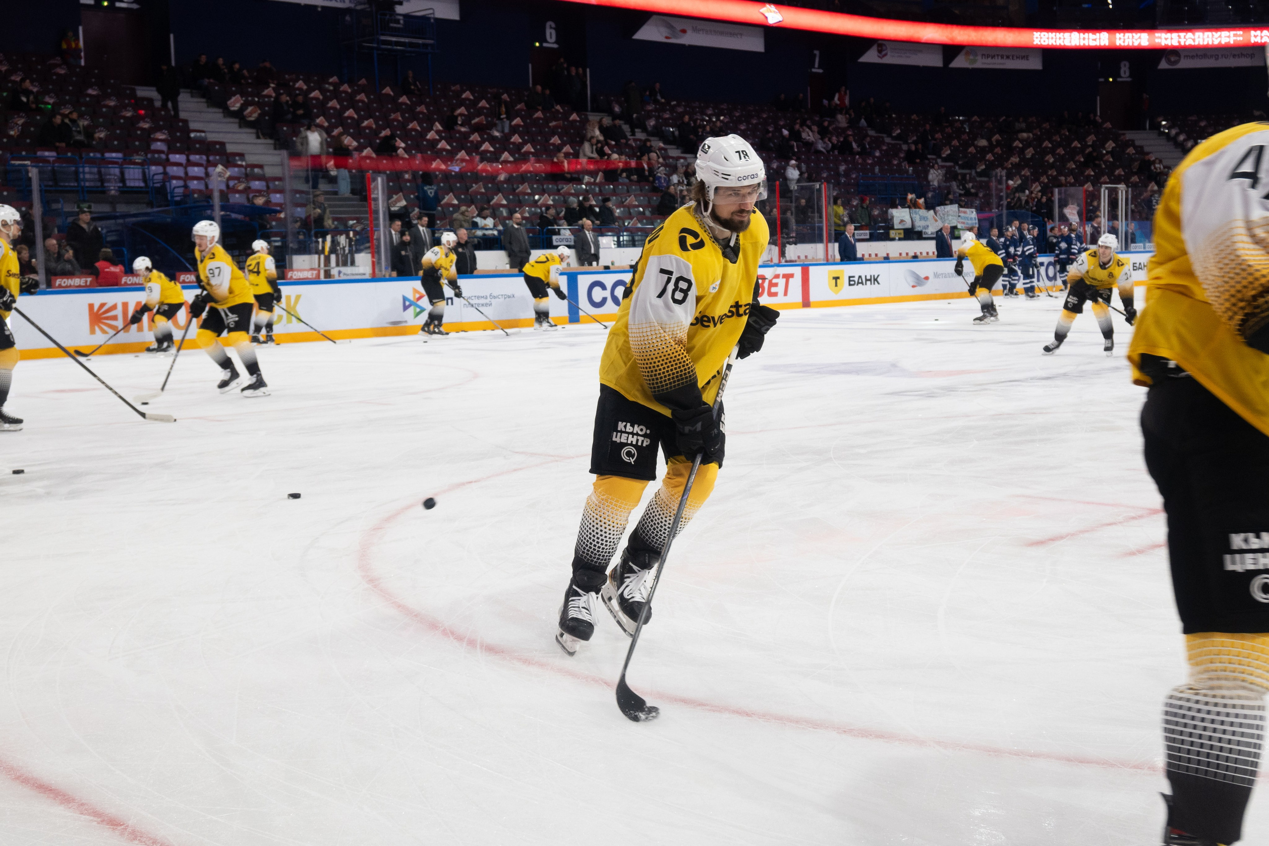 Призетация ТАНК в арене Металлург. Evgeniy Roslov