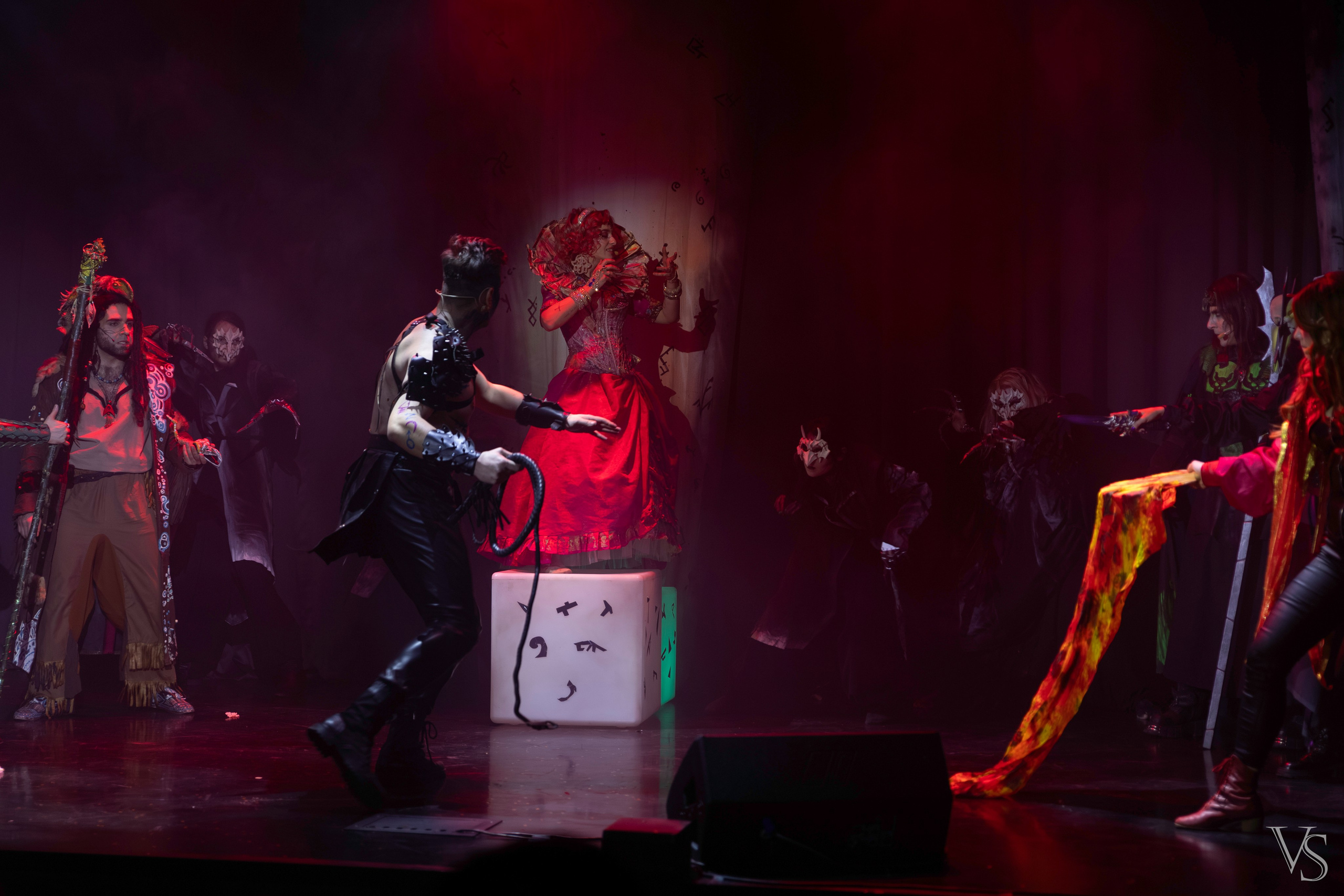 Книга стихий 25.01. Фотограф Виктор Степанов