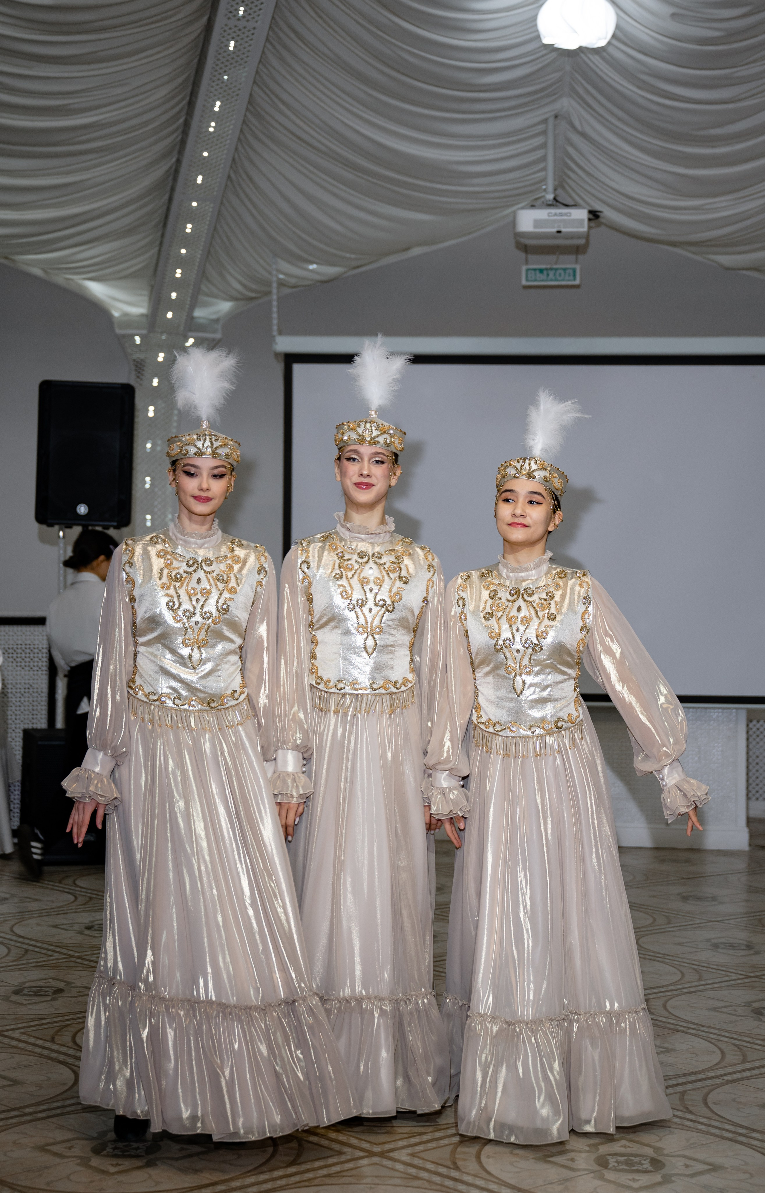 Торжественный Юбилей. Свадебный и портретный фотограф