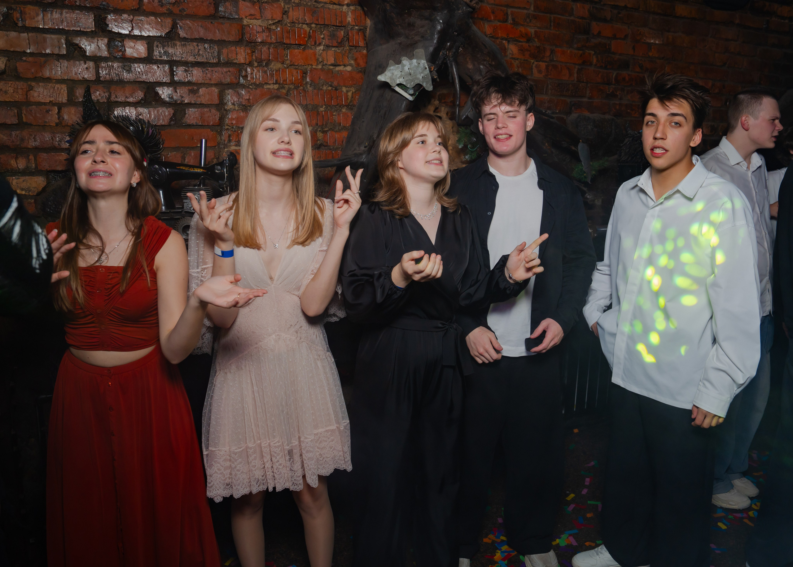 Выпускной Байк Центр «Ночные волки» 11 класс. Крамер Юлиана детский и семейный фотограф