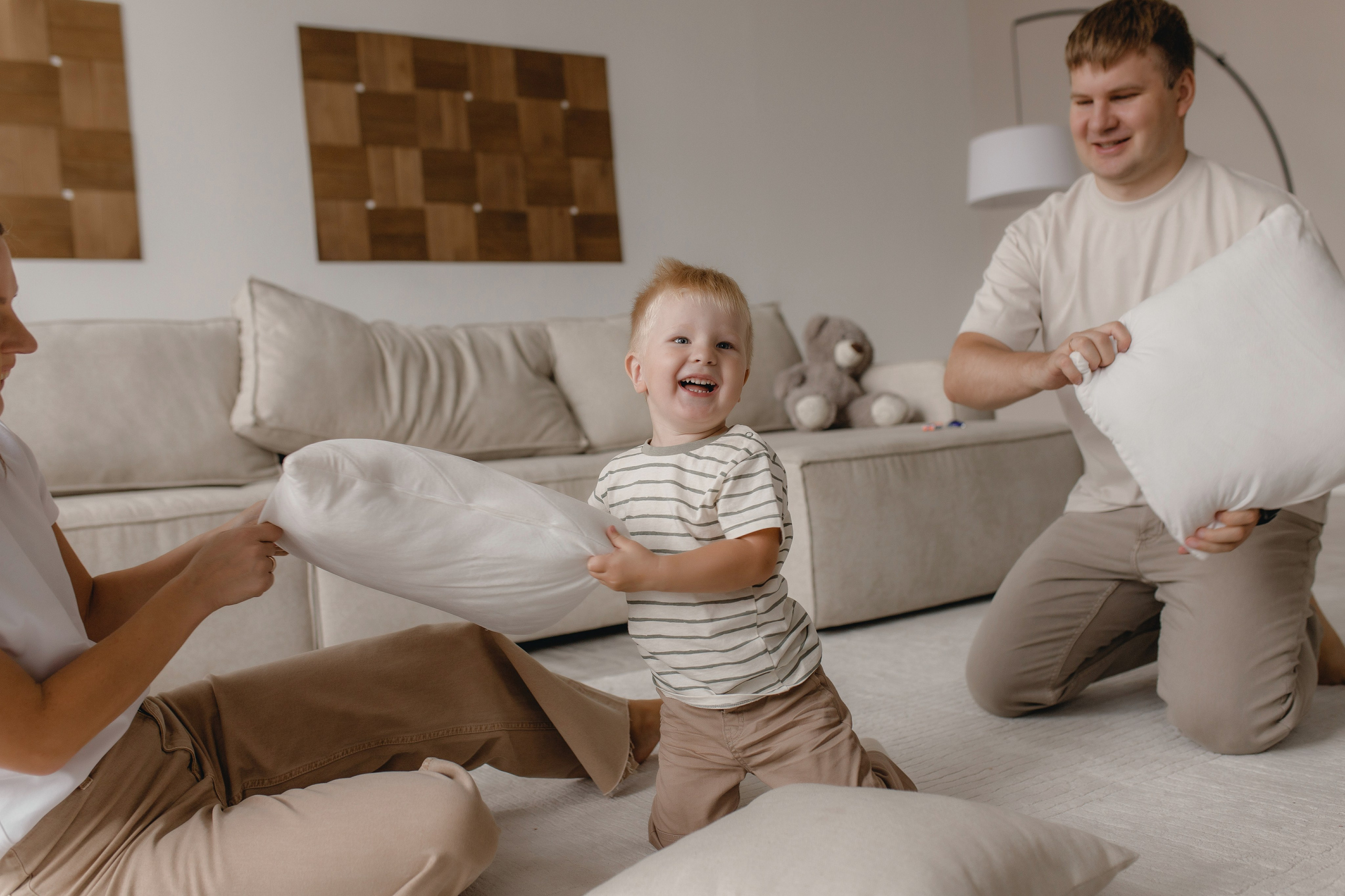 Саша, Оля и Арсений. Главная