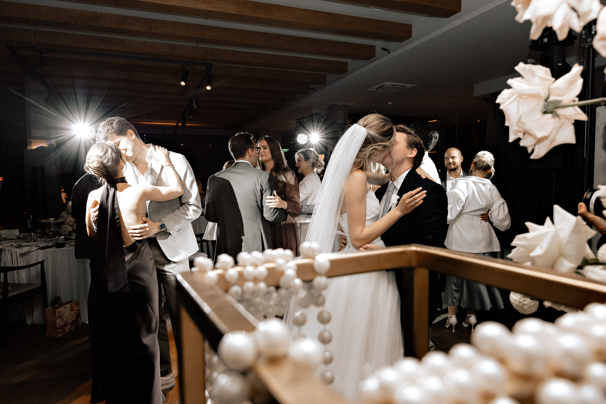 Свадьба «Парк Горького» Артём-Юлия. Свадебный/Портретный фотограф снимаю в Москве