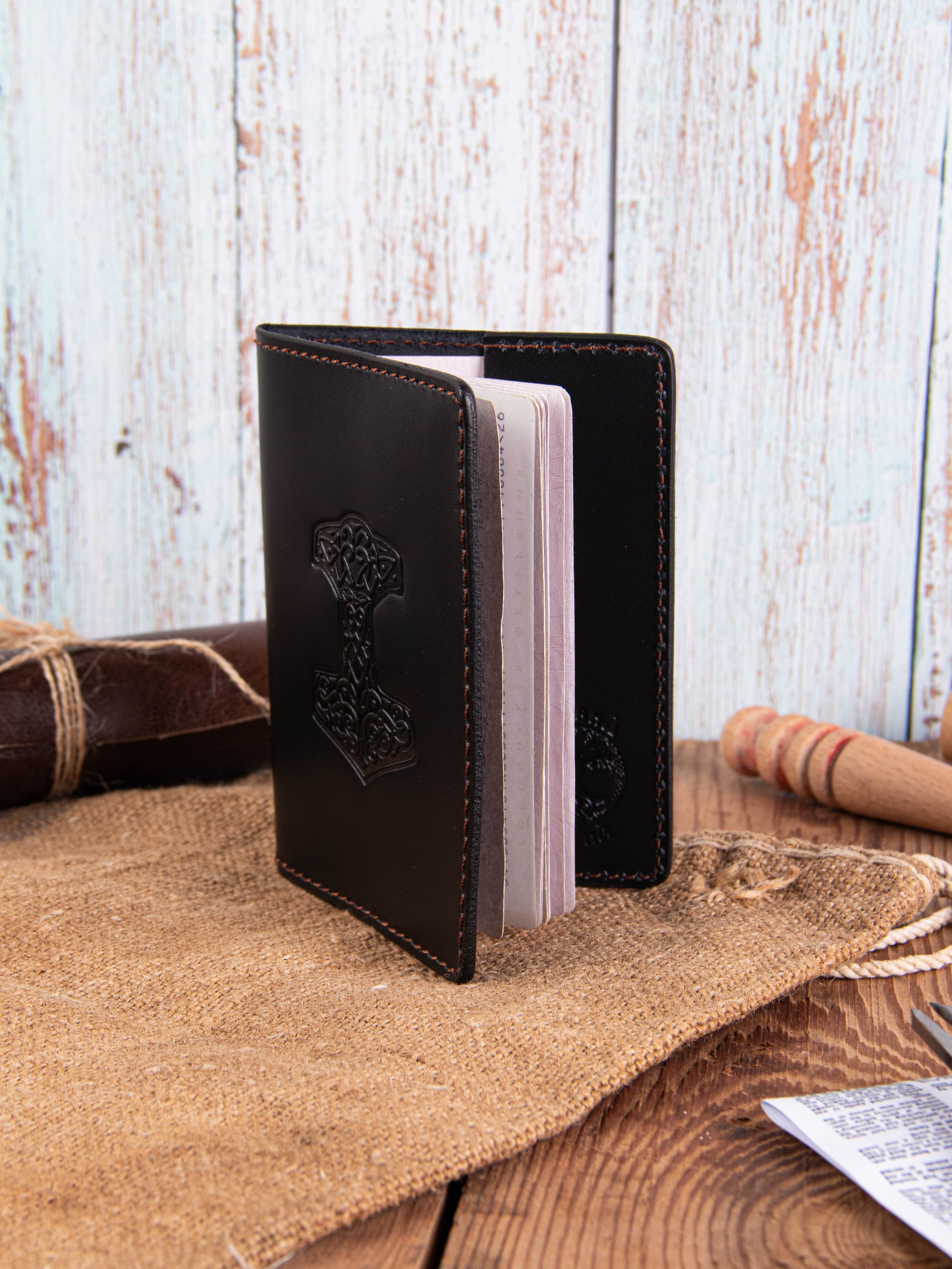 Кожаные изделия. «Матрица»